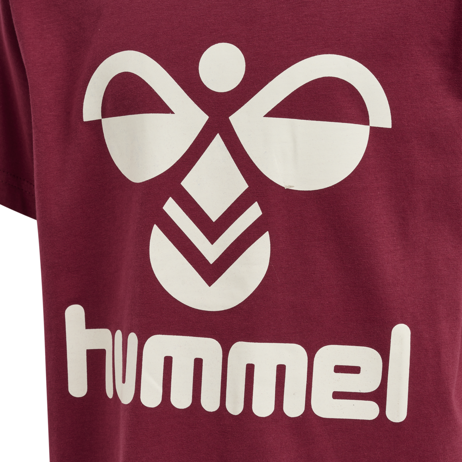 hmlTRES T-SHIRT S/S