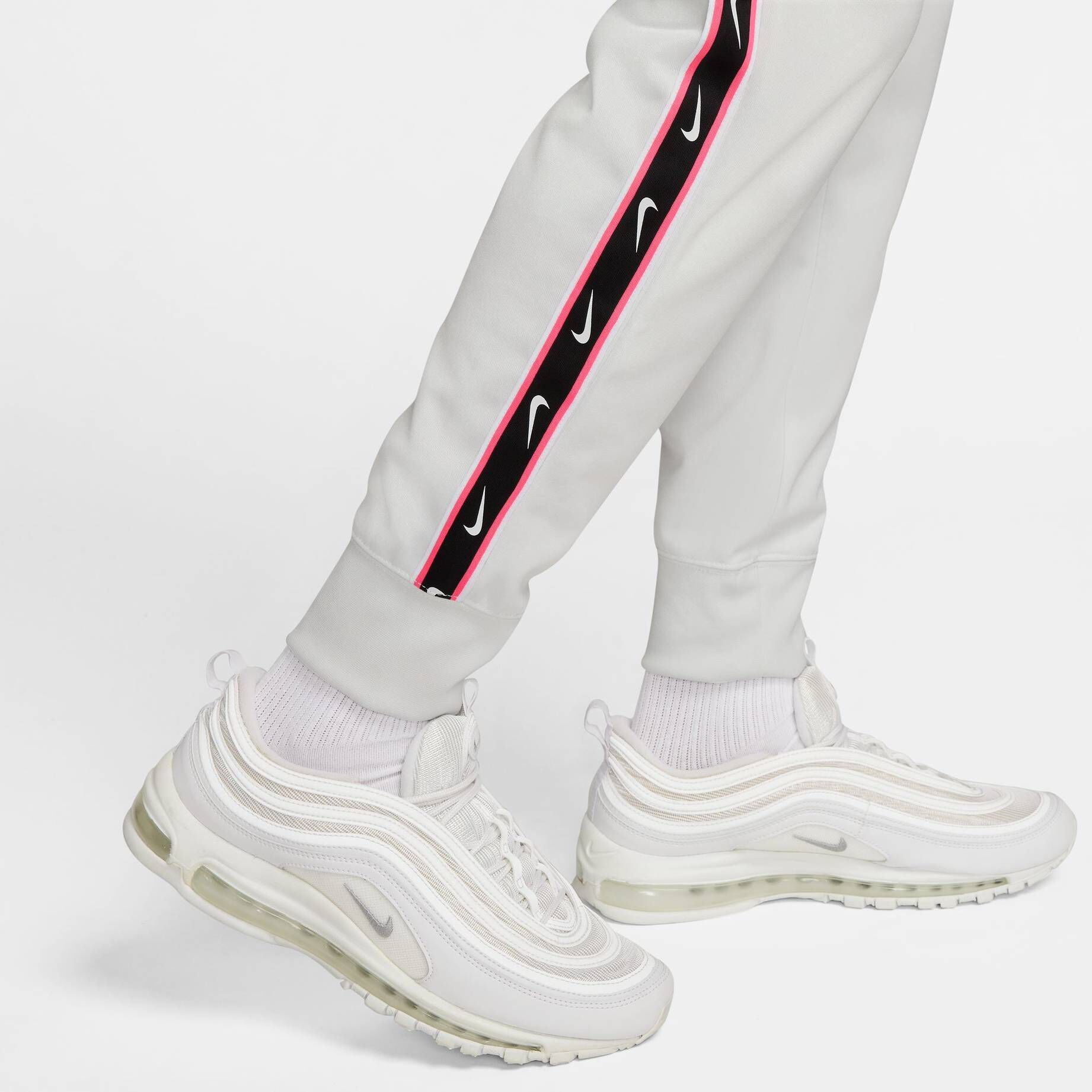 Nike Sportswear| Herren Jogginghose REPEAT MENS JOGGER