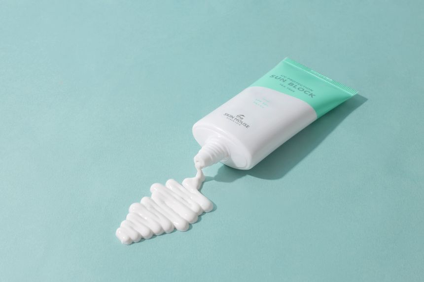 the SKIN HOUSE - UV-bescherming Zonnebrandcrème Tea Tree