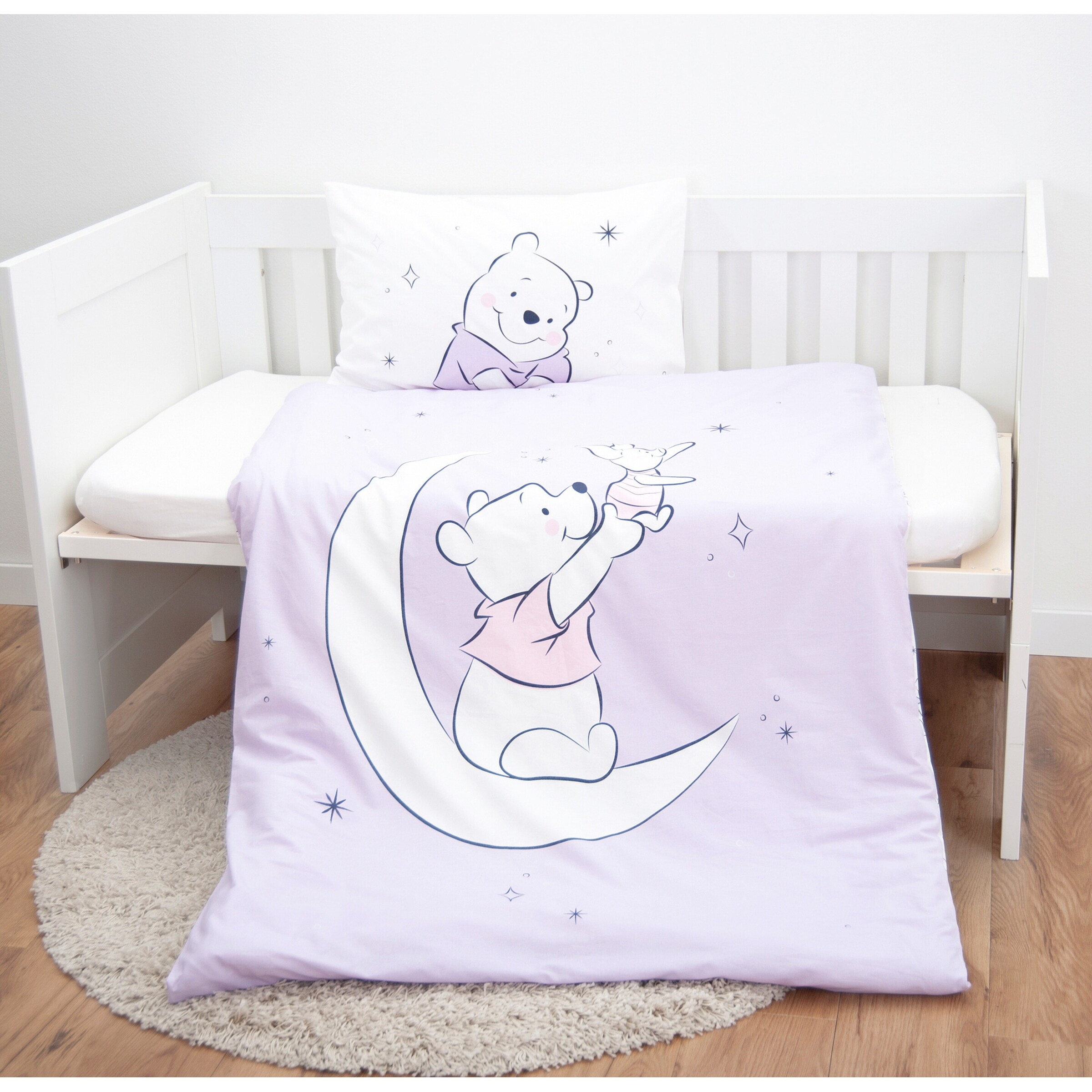 Herding - DISNEY WINNIE PUUH Renforcé Wende-Bettwäsche Winnie Pooh 40x60 / 100/135 cm weiß / lila