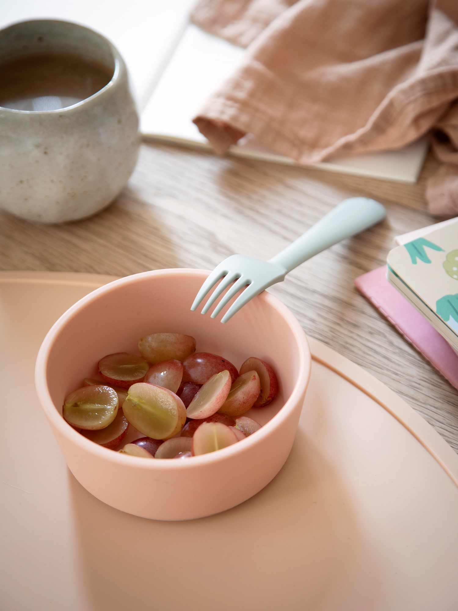 Skål med sugekop | Fødevaregodkendt silikone. 280 ml.  | Rose | Mushie