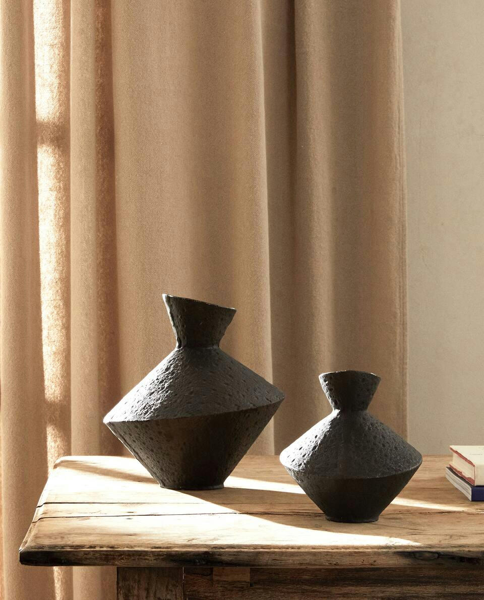 VASO ESCURO