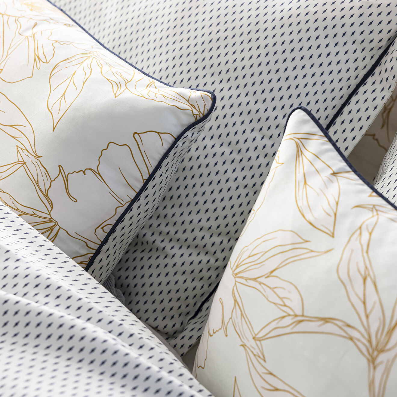 Perle de Coton Parure housse de couette 100% Satin de Coton Céline blanc/doré