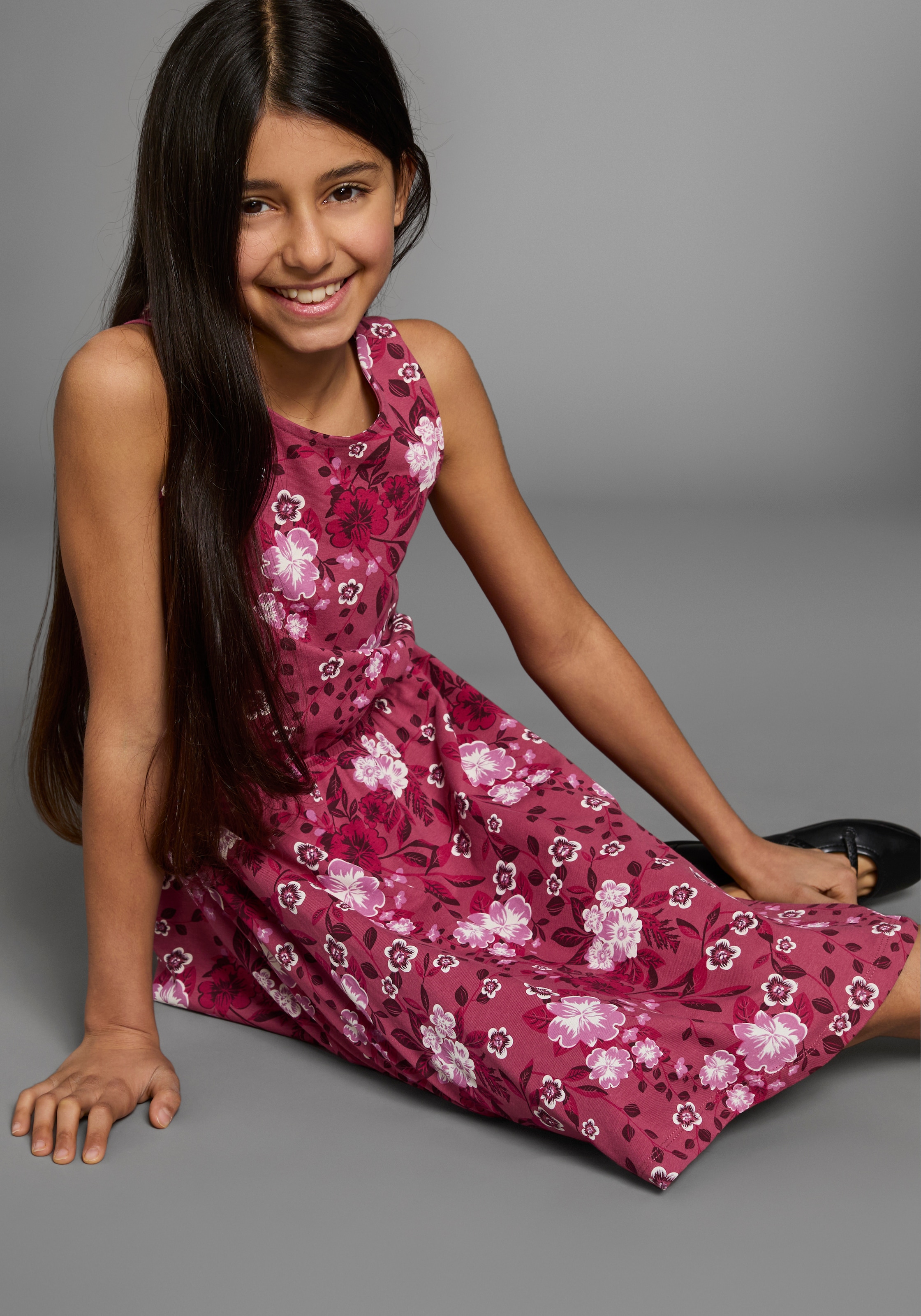 KIDSWORLD Jerseykleid festliche Anlässe,  ärmelloses Kleid,  kniefreie Länge