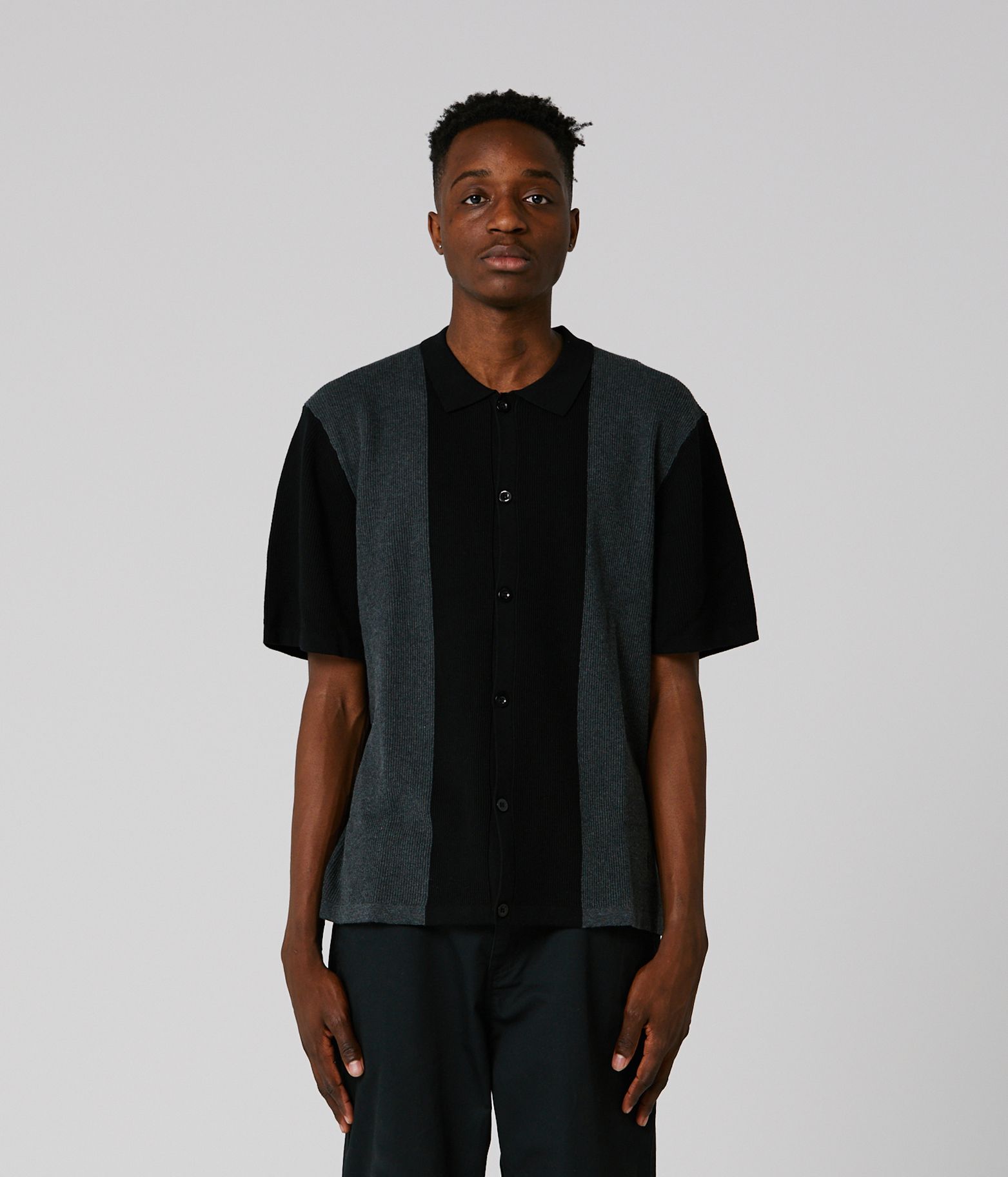 Former Marilyn Knit SS Shirt Black / Charcoal