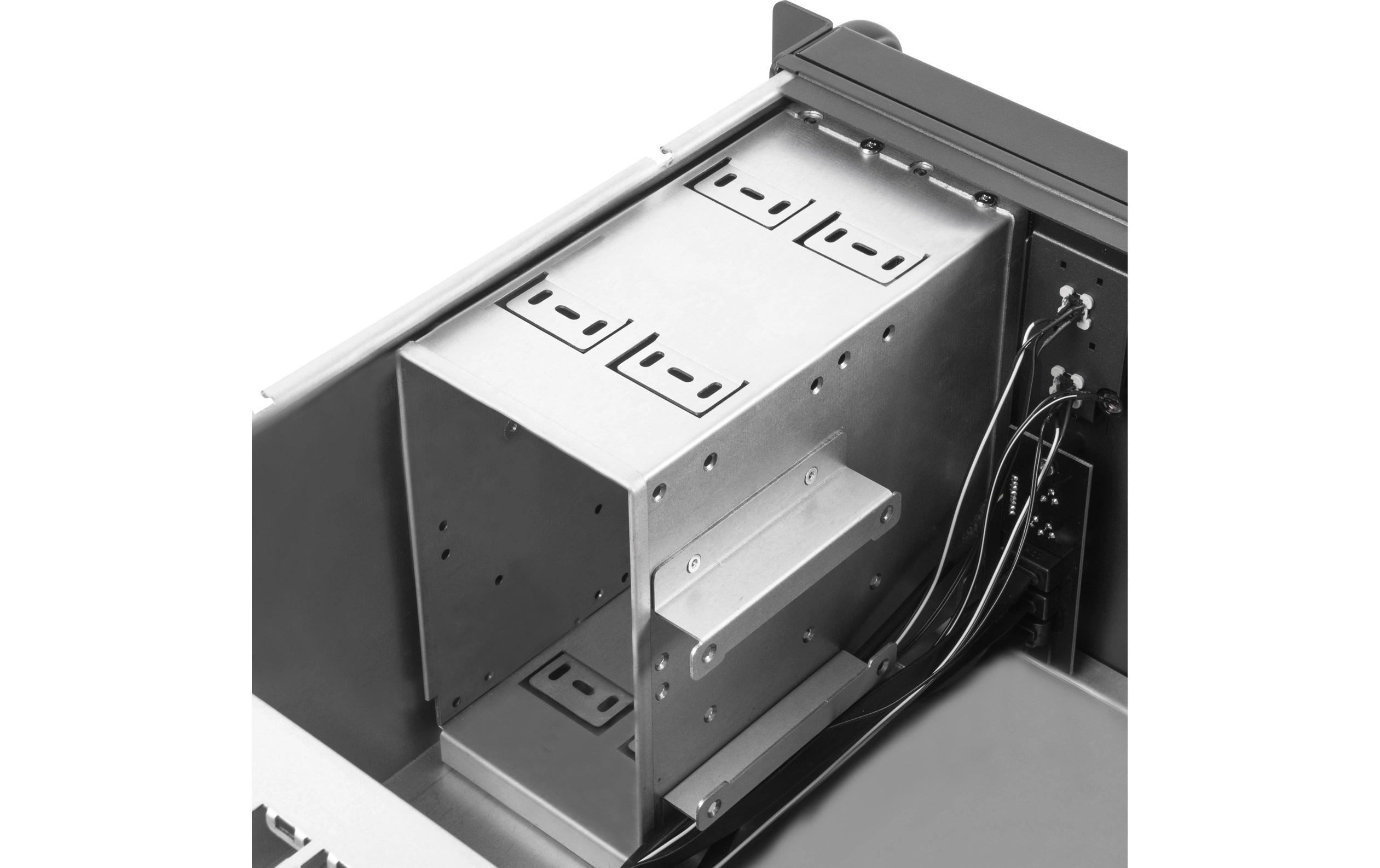 Gehäuse RM42-502<br>4U Rackmount-Servergehäuse mit Flüssigkeitskühlungskompatibilität