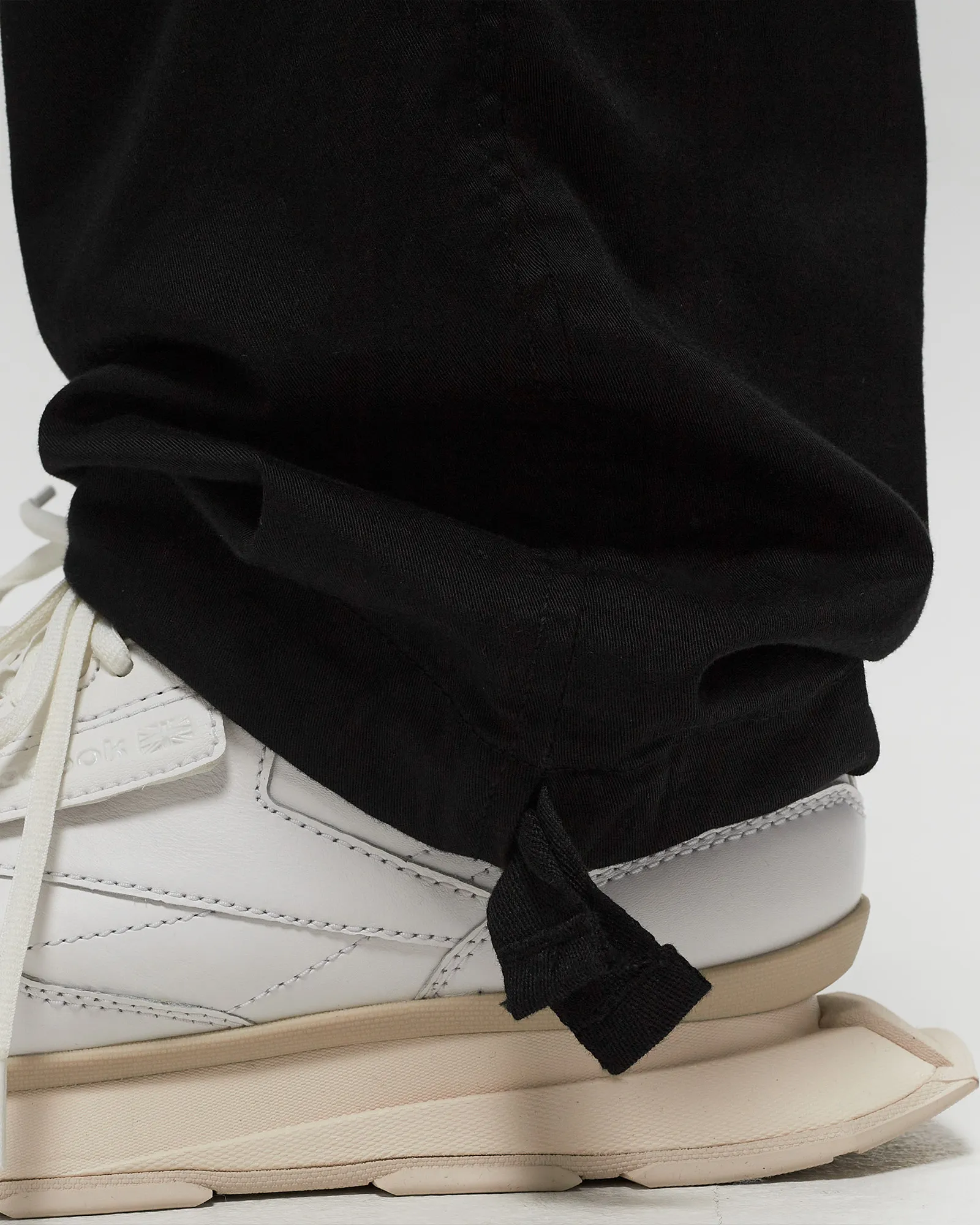 Calça cargo reta Calvin Klein Jeans