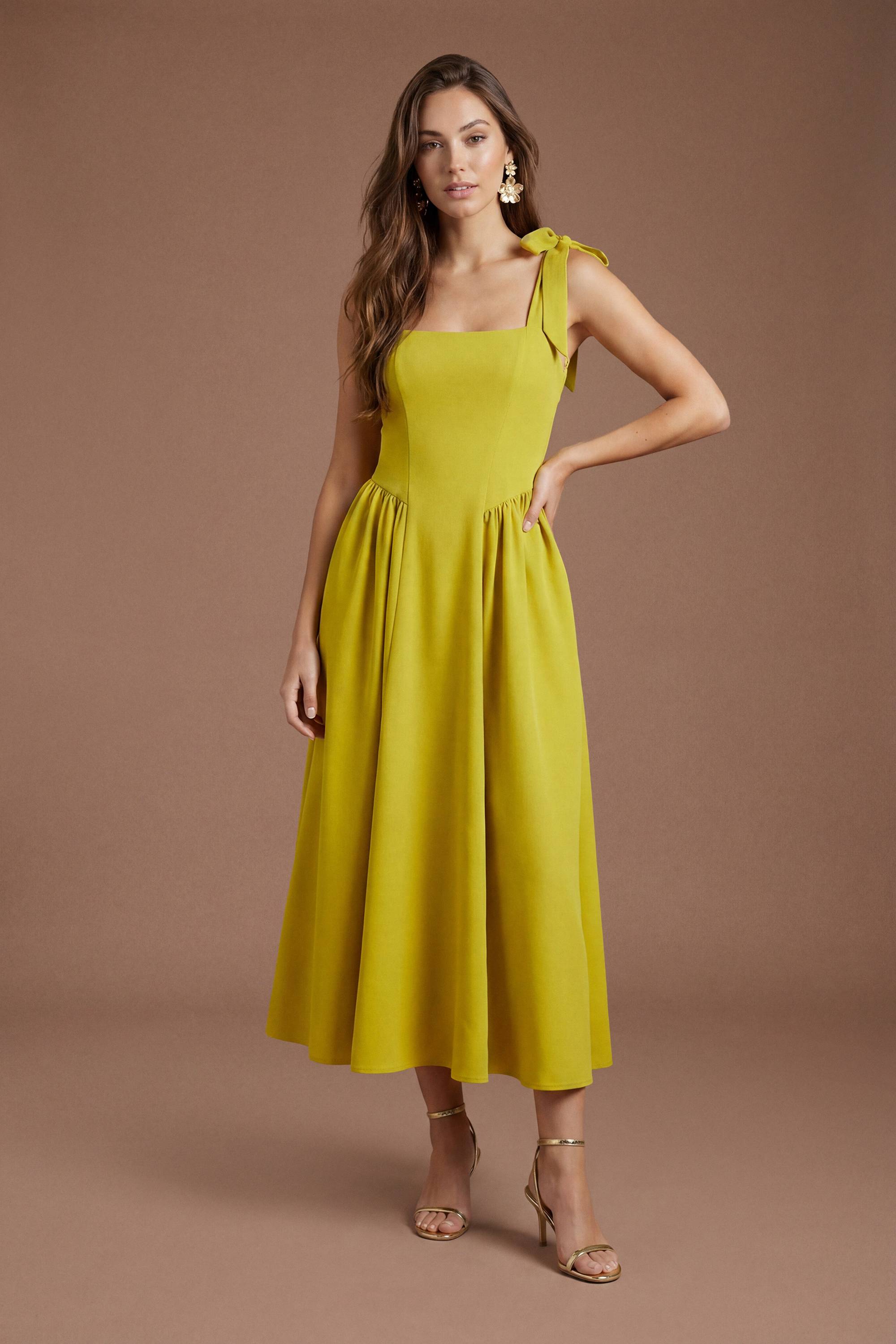 Coast Robe Midi Sans Manches En Crêpe Avec Bretelles À Détail Nœud