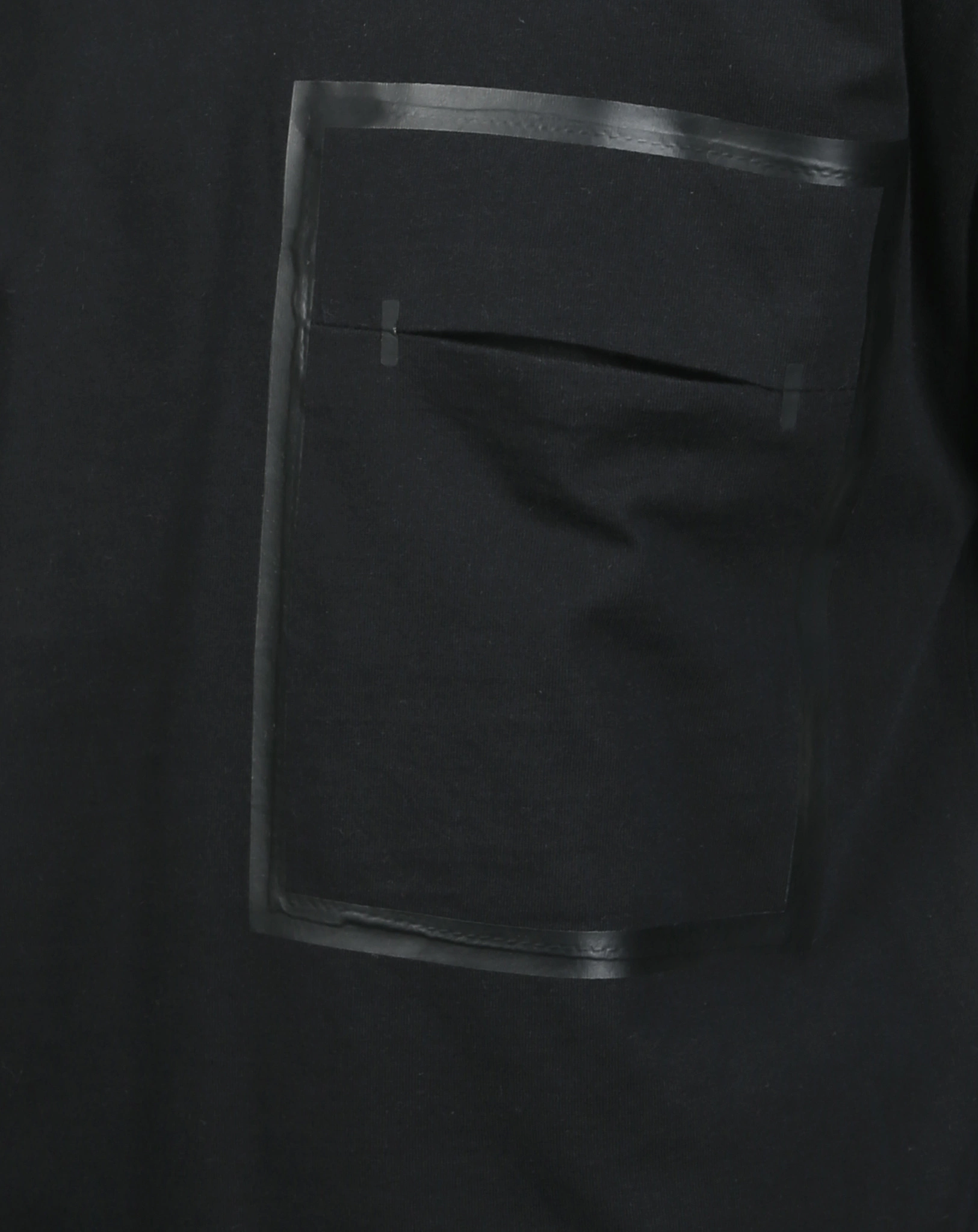 T-Shirt BAG in schwarz
