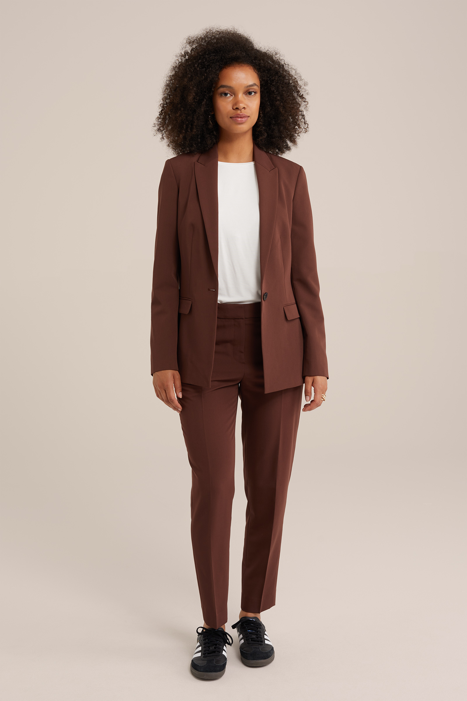 slim fit pantalon WE Fashion Donkerbruin