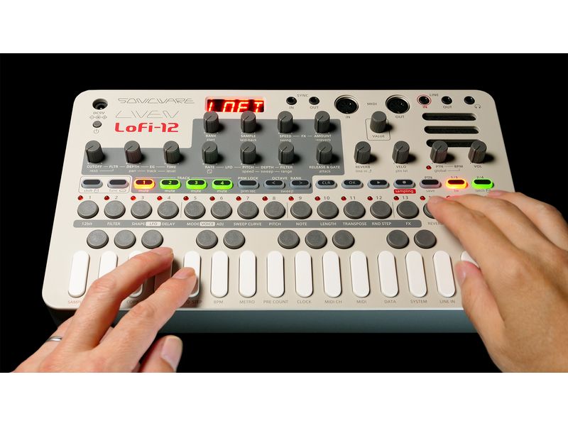 Sonicware Production Center LIVEN Lofi-12 Lo-fi Groove Box Sampler