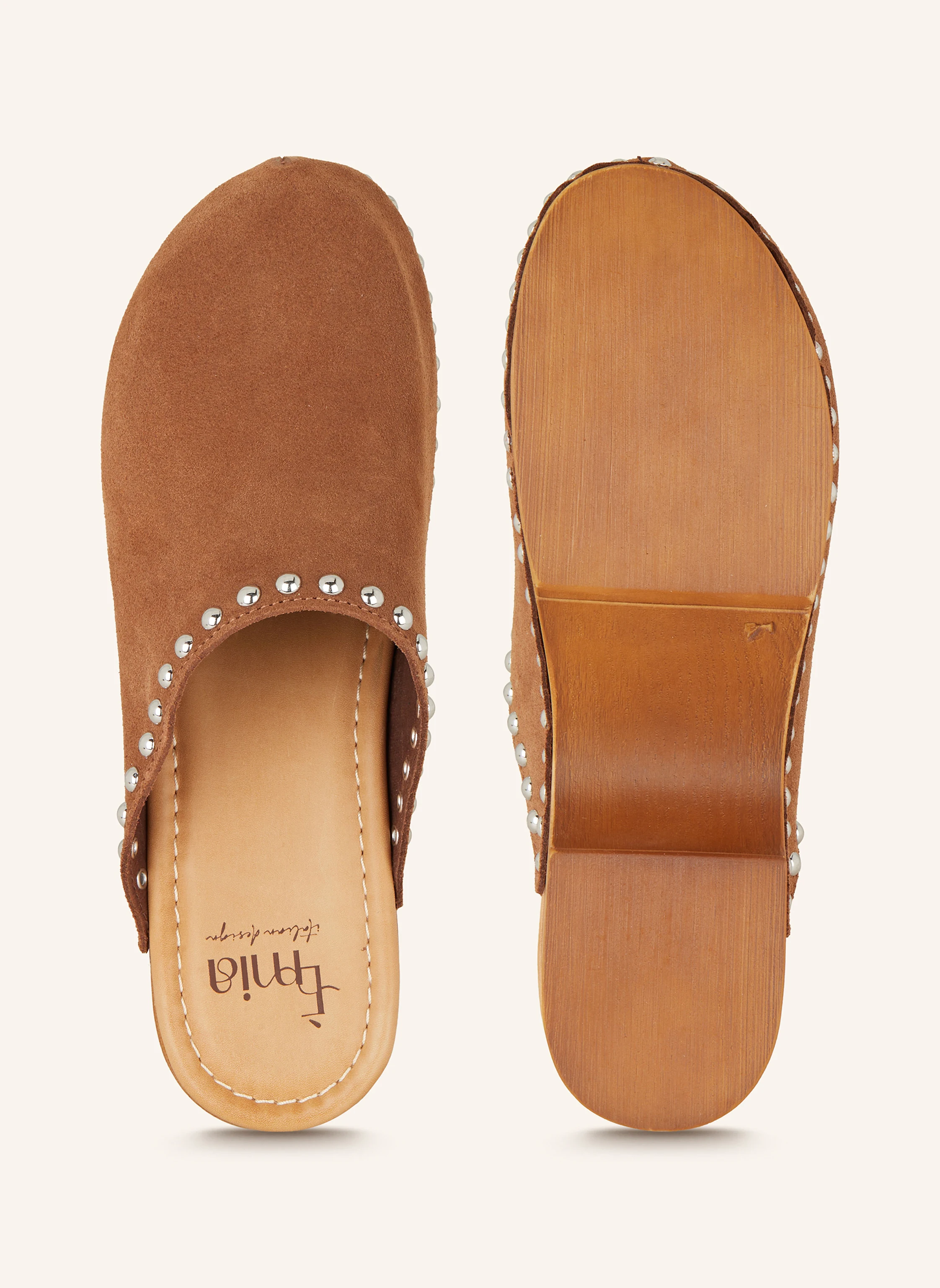 È MIA Clogs mit Nieten