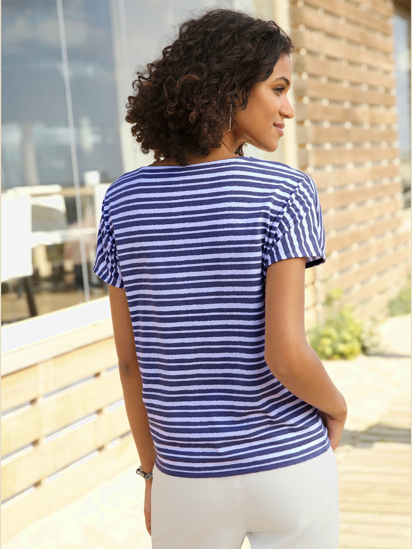 T-shirt femme col rond classique à rayures