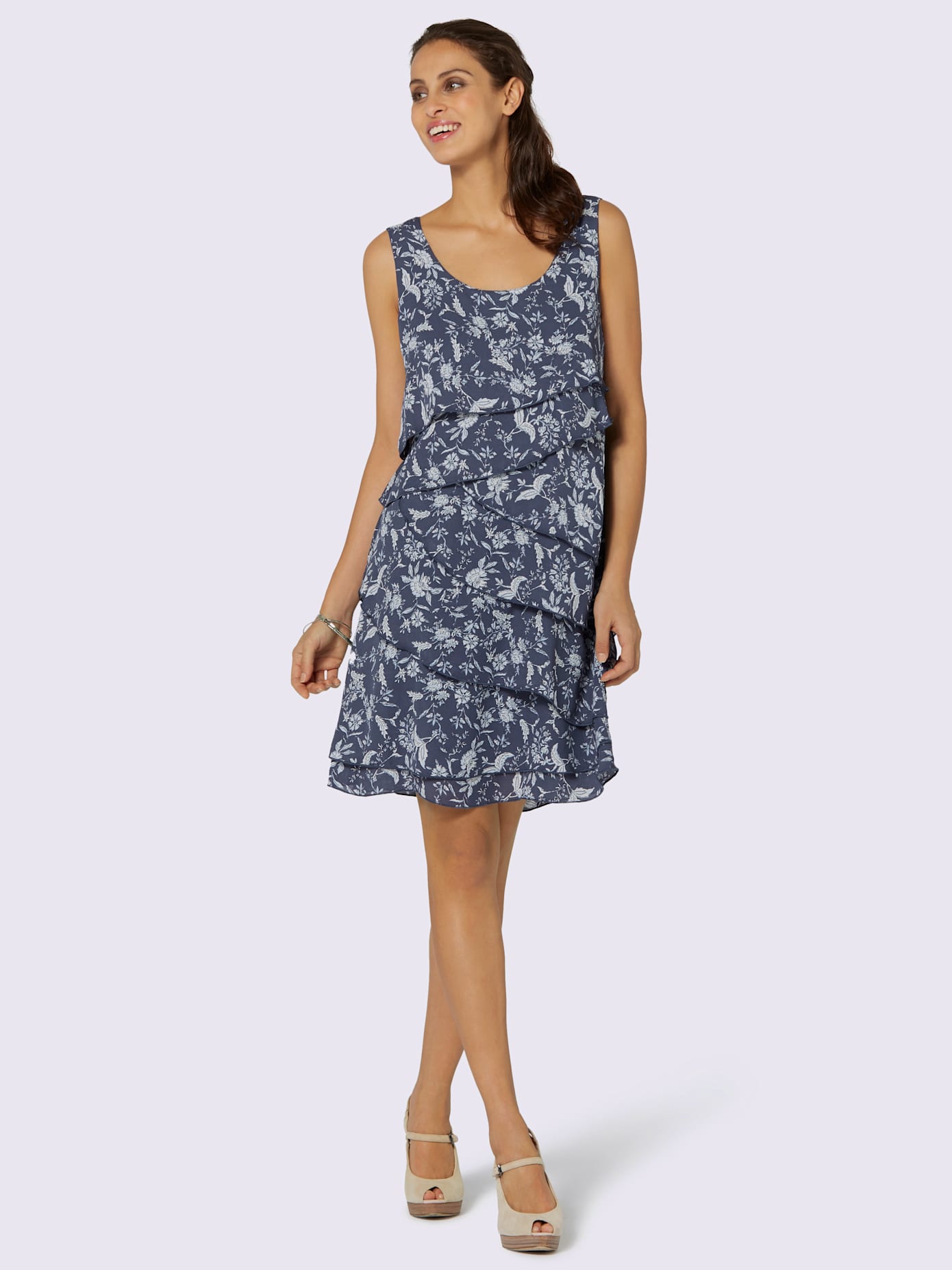 Robe à motif floral et effet superposé affinant