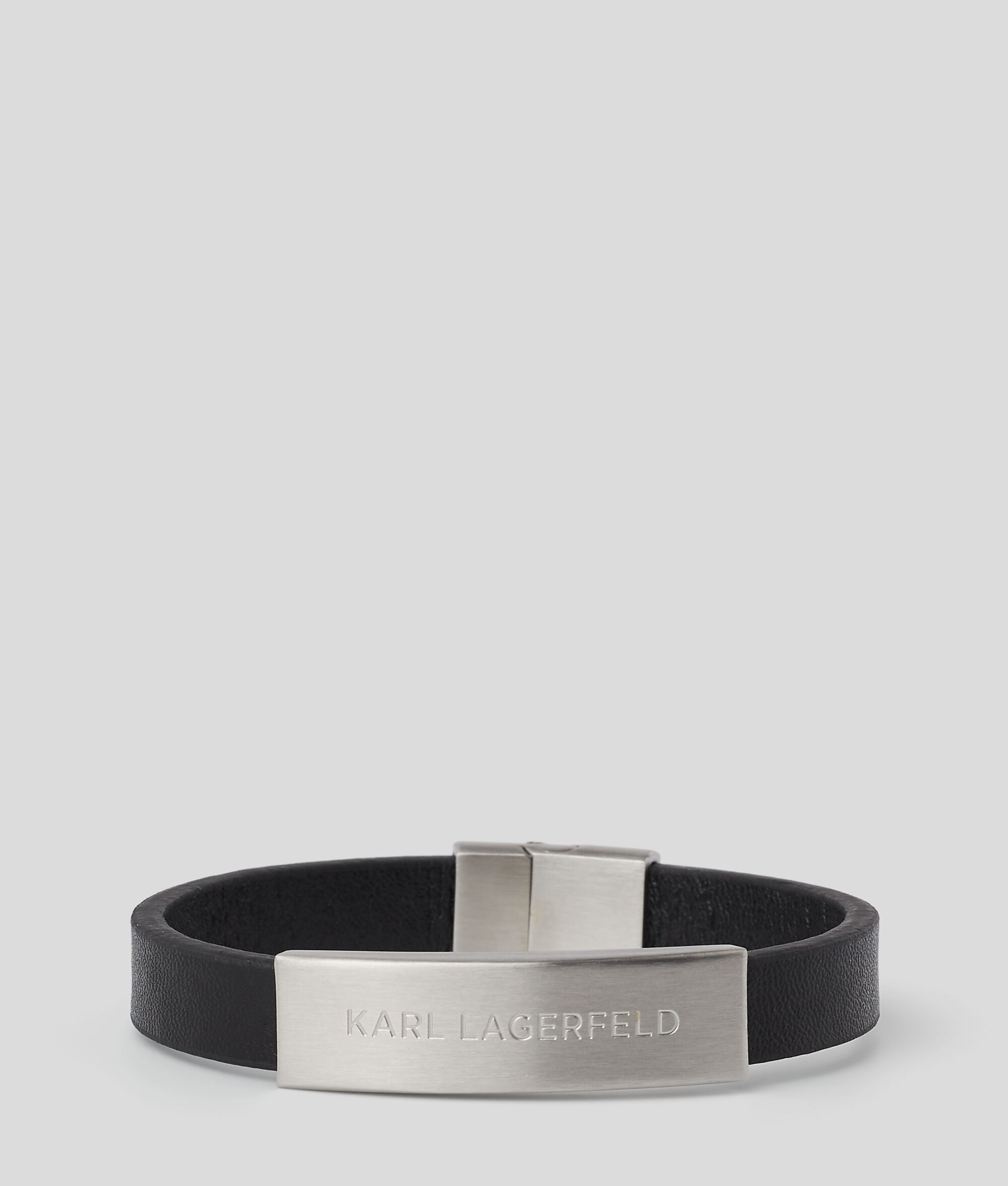 BRACELET AVEC PLAQUE EN CUIR K/ID