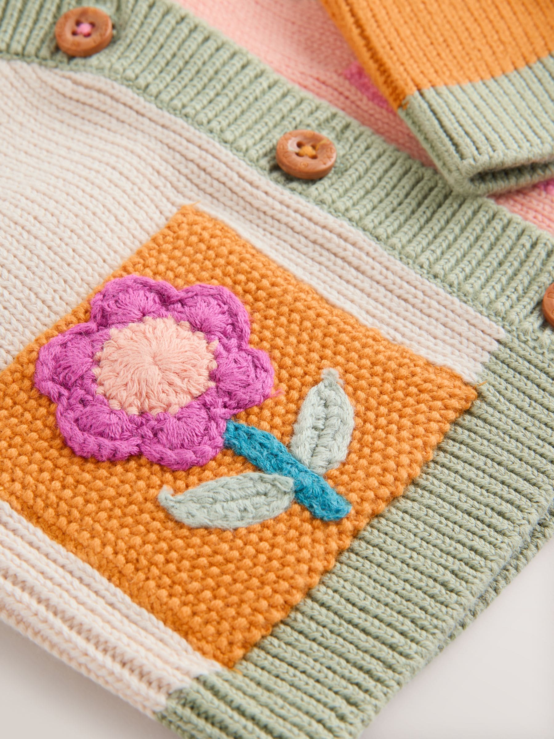 Felle kleurvlakken - Babyvest met borduursel (0 mnd-2 jr)
