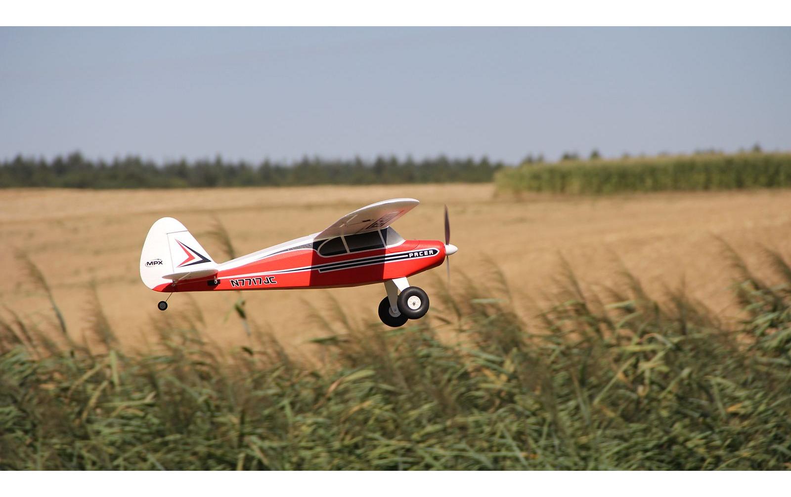 Trainer Pacer RR 1150 mm PNP<br>Einsteigerfreundliches 4-Kanal Motorflugzeug