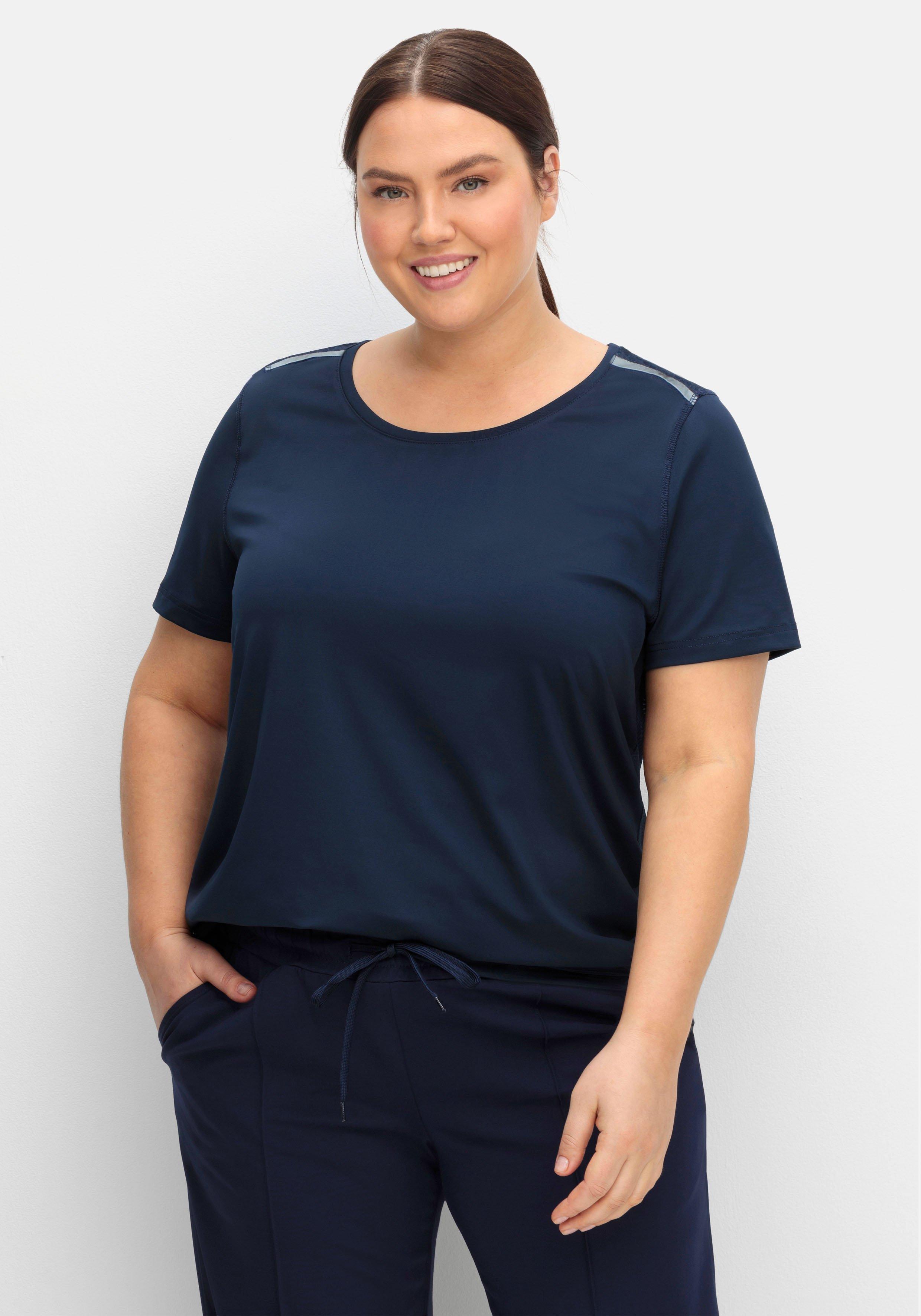 Funktionsshirt mit Mesh-Einsatz im Rücken