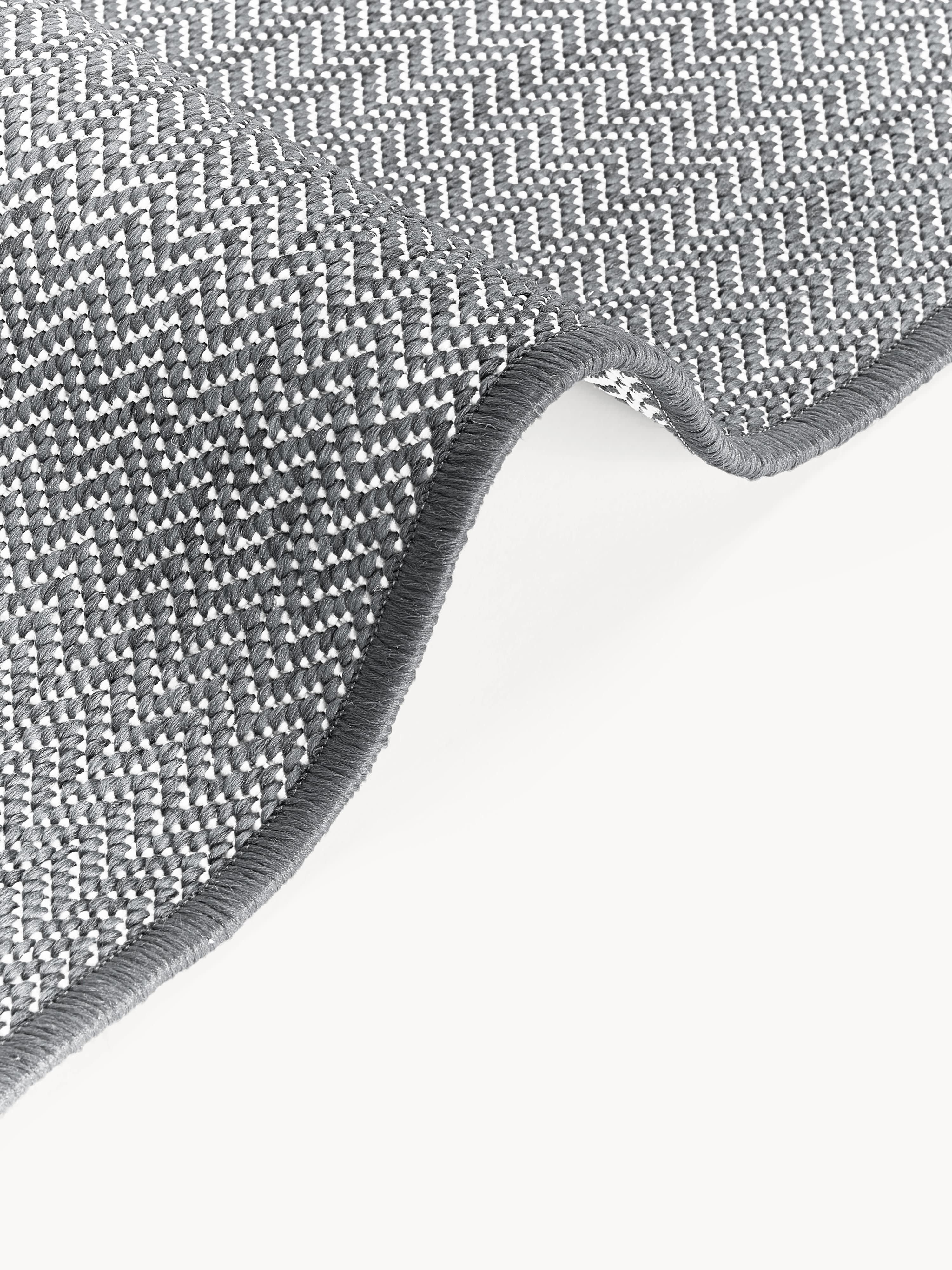 Indoor & outdoor dubbelzijdig vloerkleed Cort met zigzag patroon