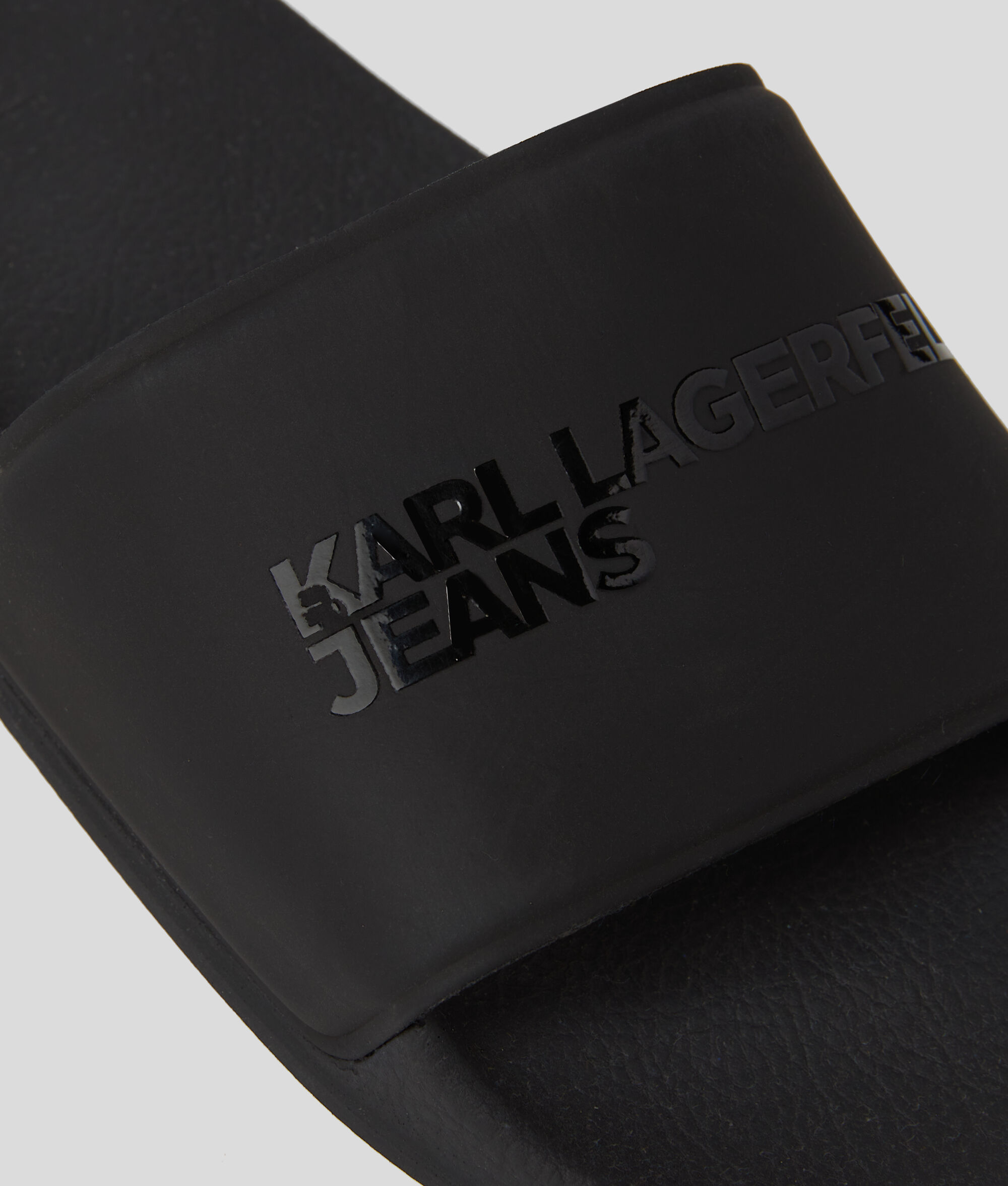 Mules à logo KLJ Kondo