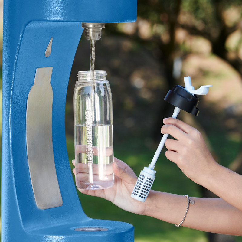 Pure & Go Wasserfilter-Flasche 750ml Frisch gefiltertes Wasser, wohin auch immer du gehst!
