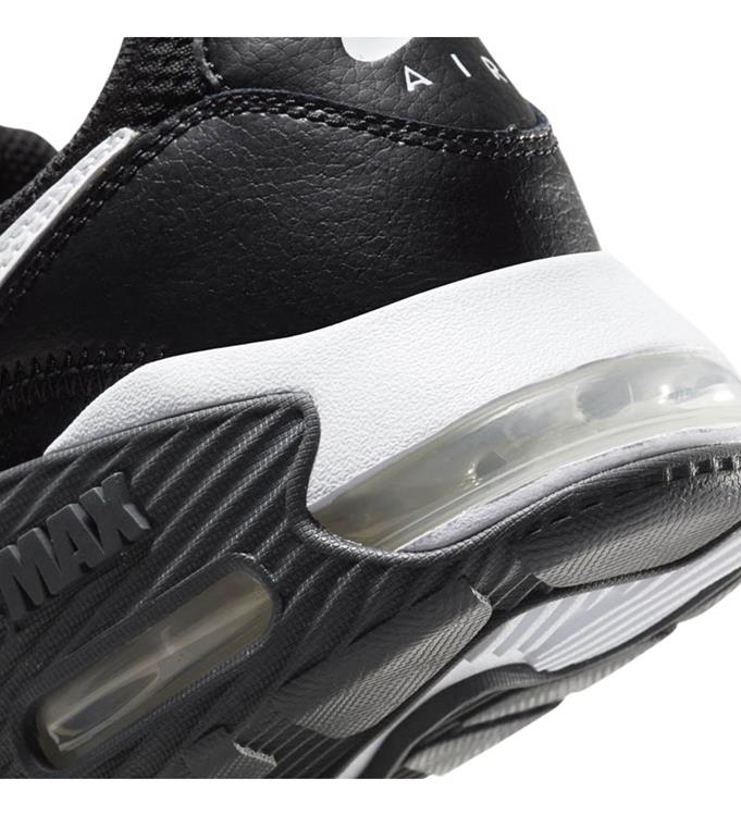 Nike Women Air Max Excee Sneakers