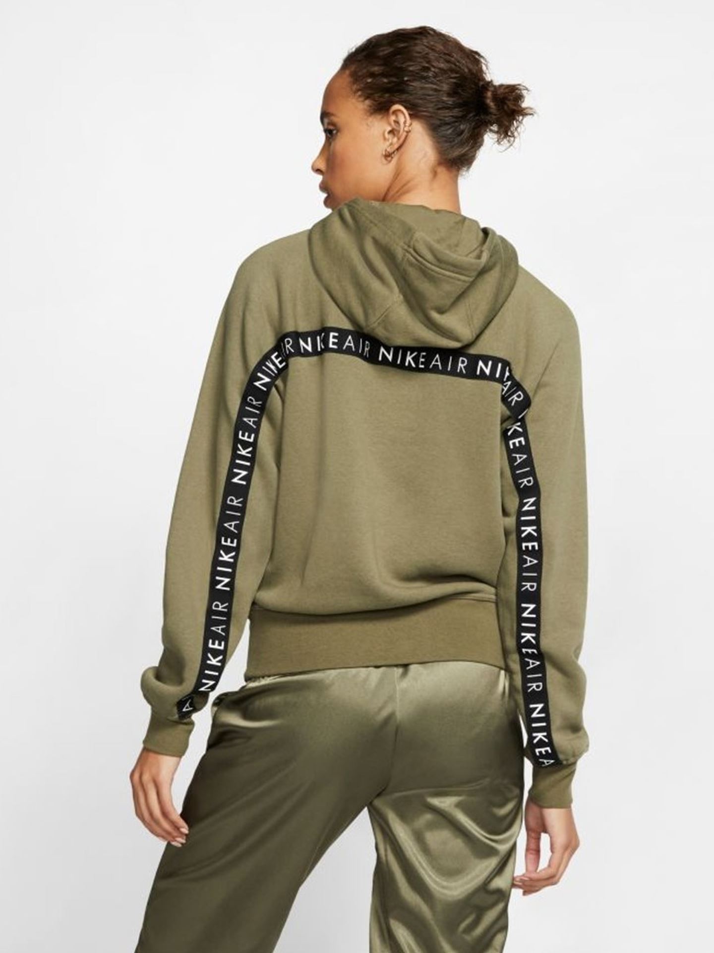Air Hoodie BB