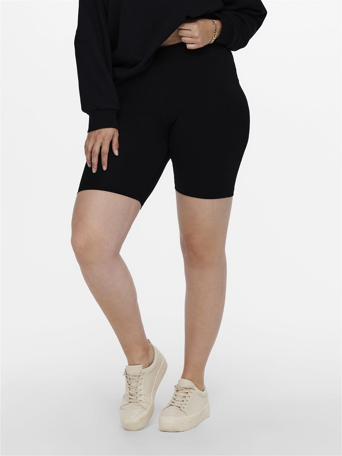 CARTIME Slim Fit Shorts Black