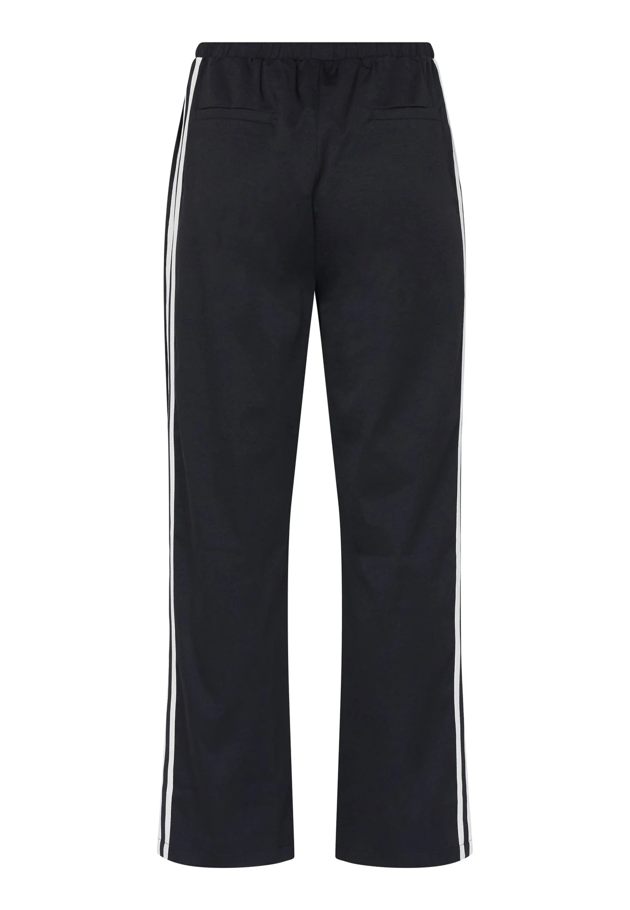 Sisters Point Gogo-Pa 002 black cream