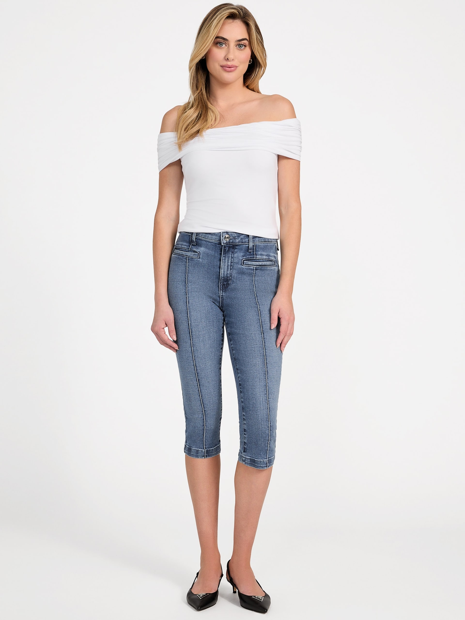Calça Capri Cade em Jeans