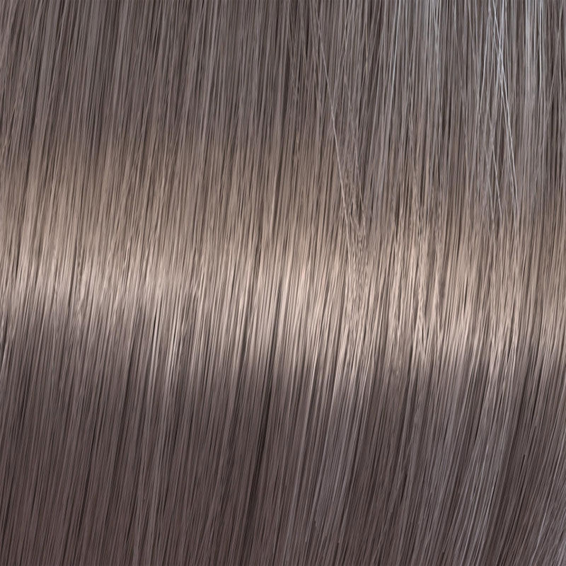 Coloration gloss Shinefinity 06/71 frosted chestnut