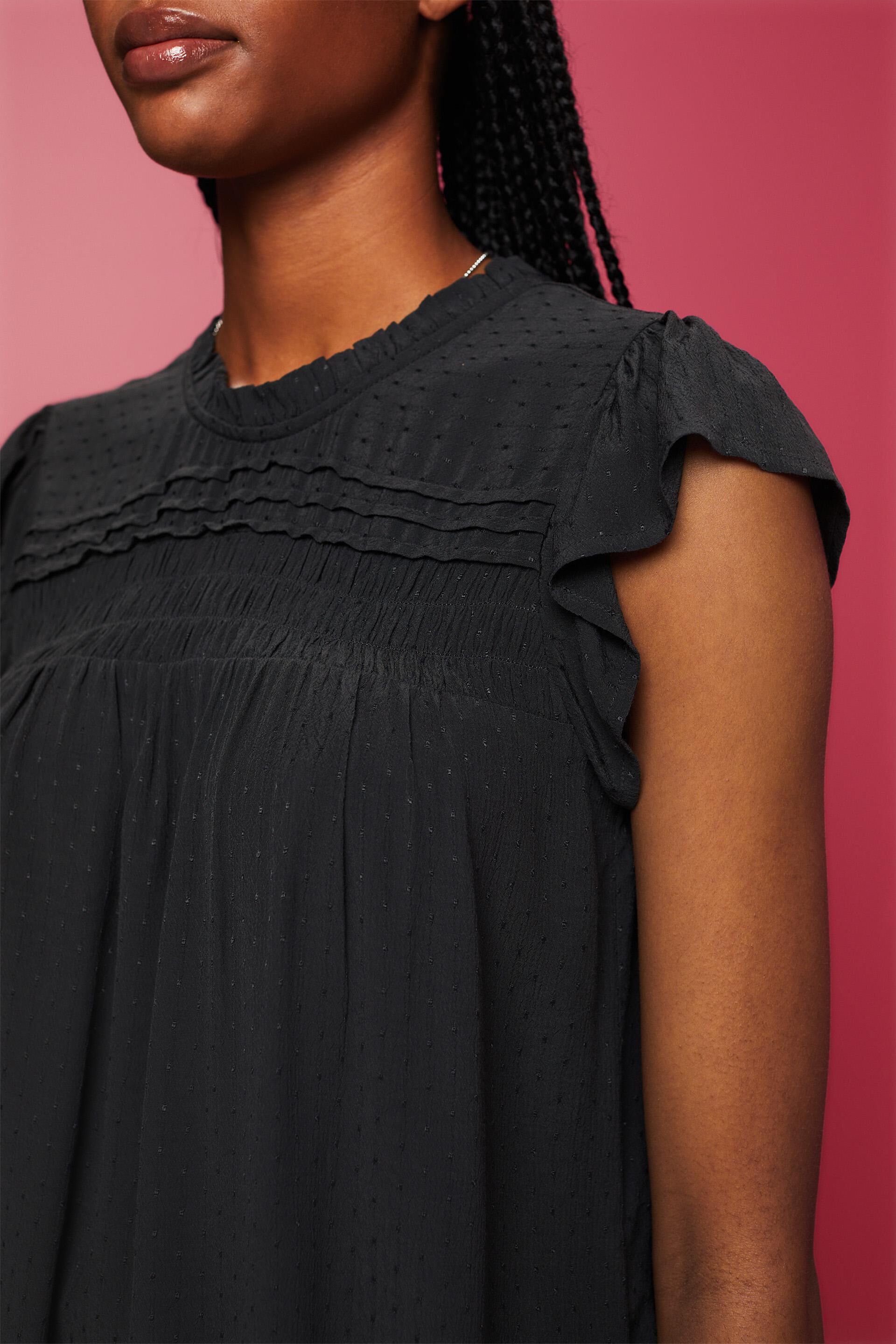 Blouses woven