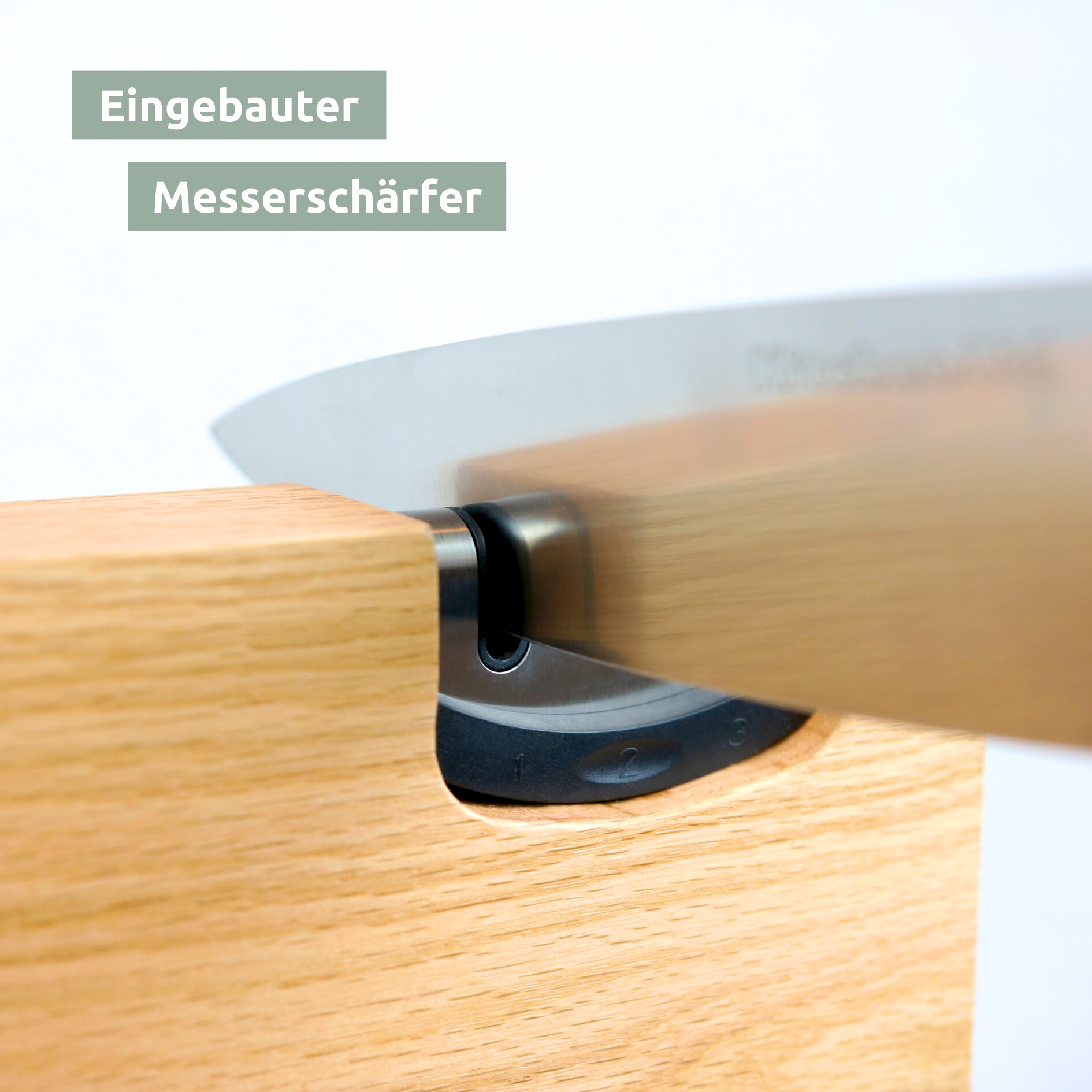 holz4home® Magnetischer Messerblock aus Eichenholz - inkl. Flaschenöffner & Messerschärfer
