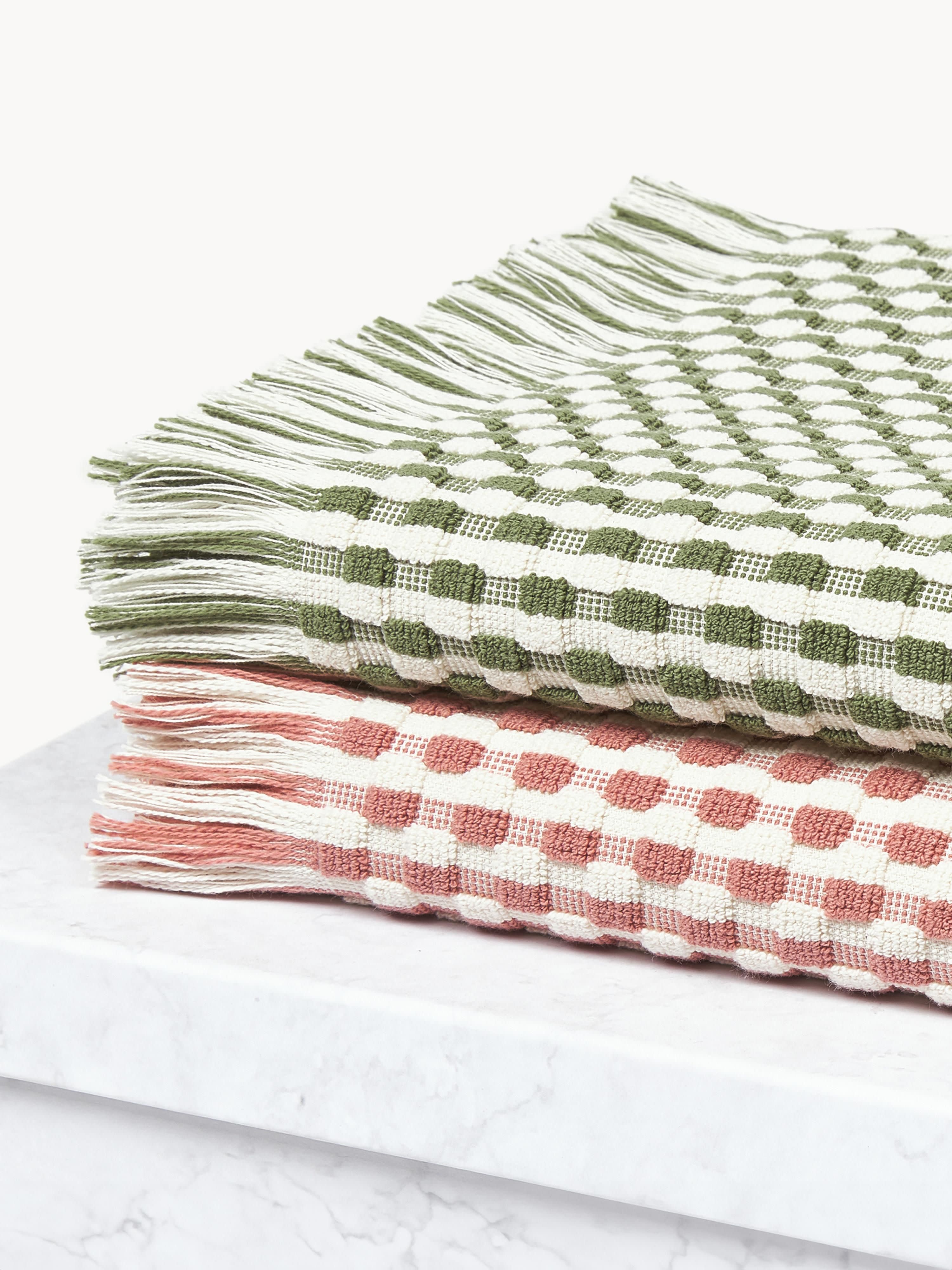 Handdoek Juniper met hoog-laag structuur, in verschillende formaten