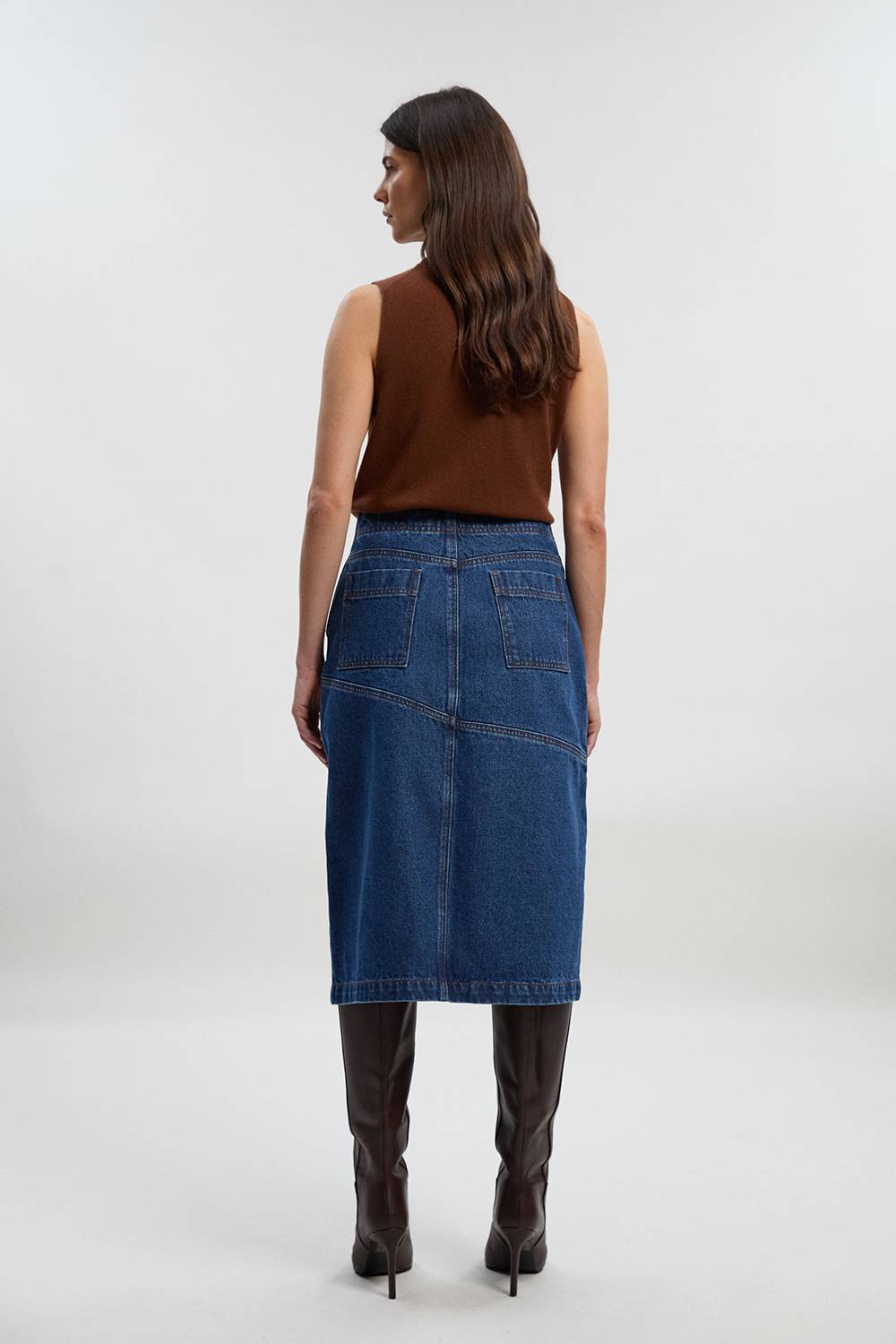 KarenMillen Jupe en Jean Asymétrique Boutonnée Devant Coupe Évasée