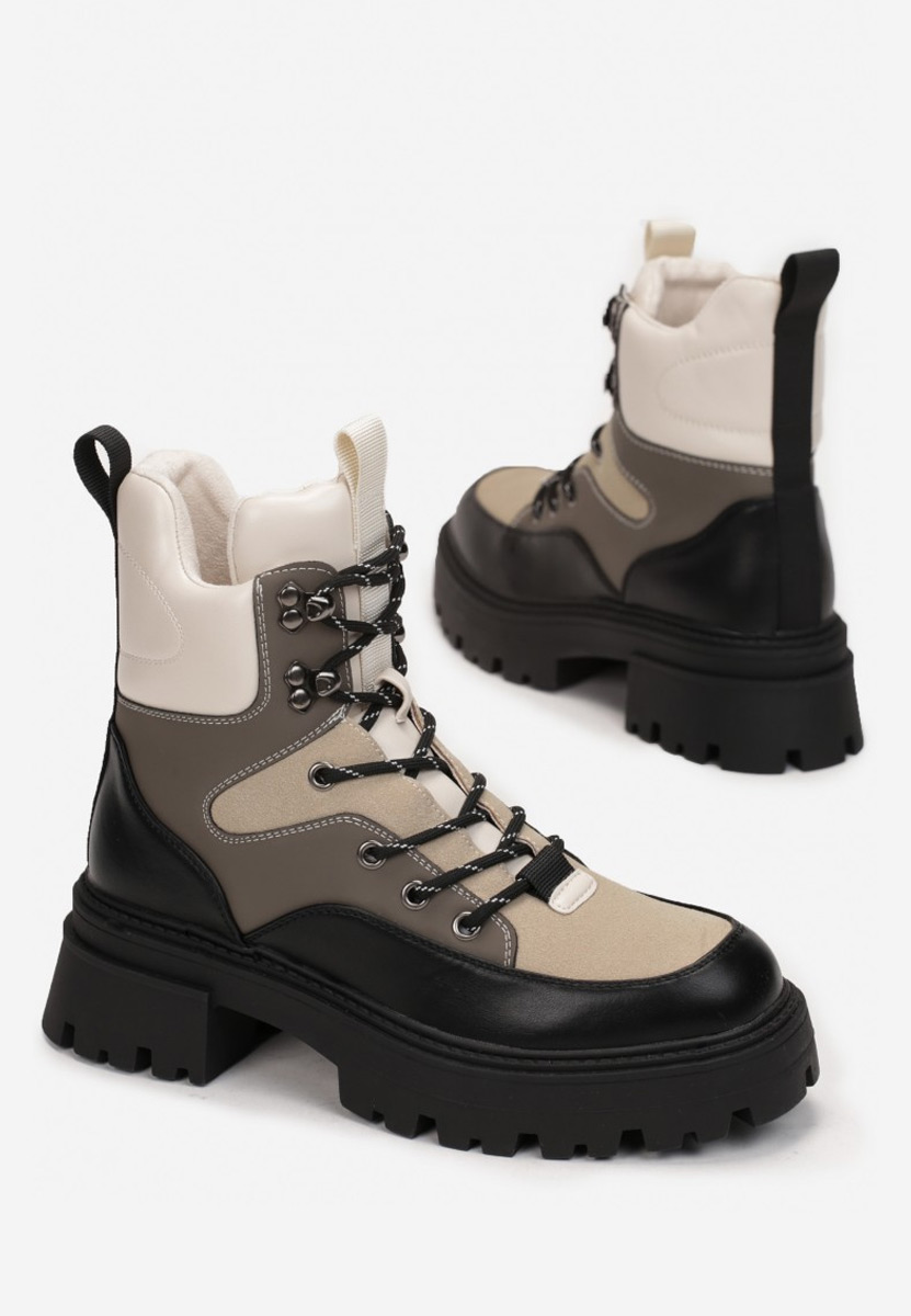 Bottines à semelle épaisse noirs Trapera