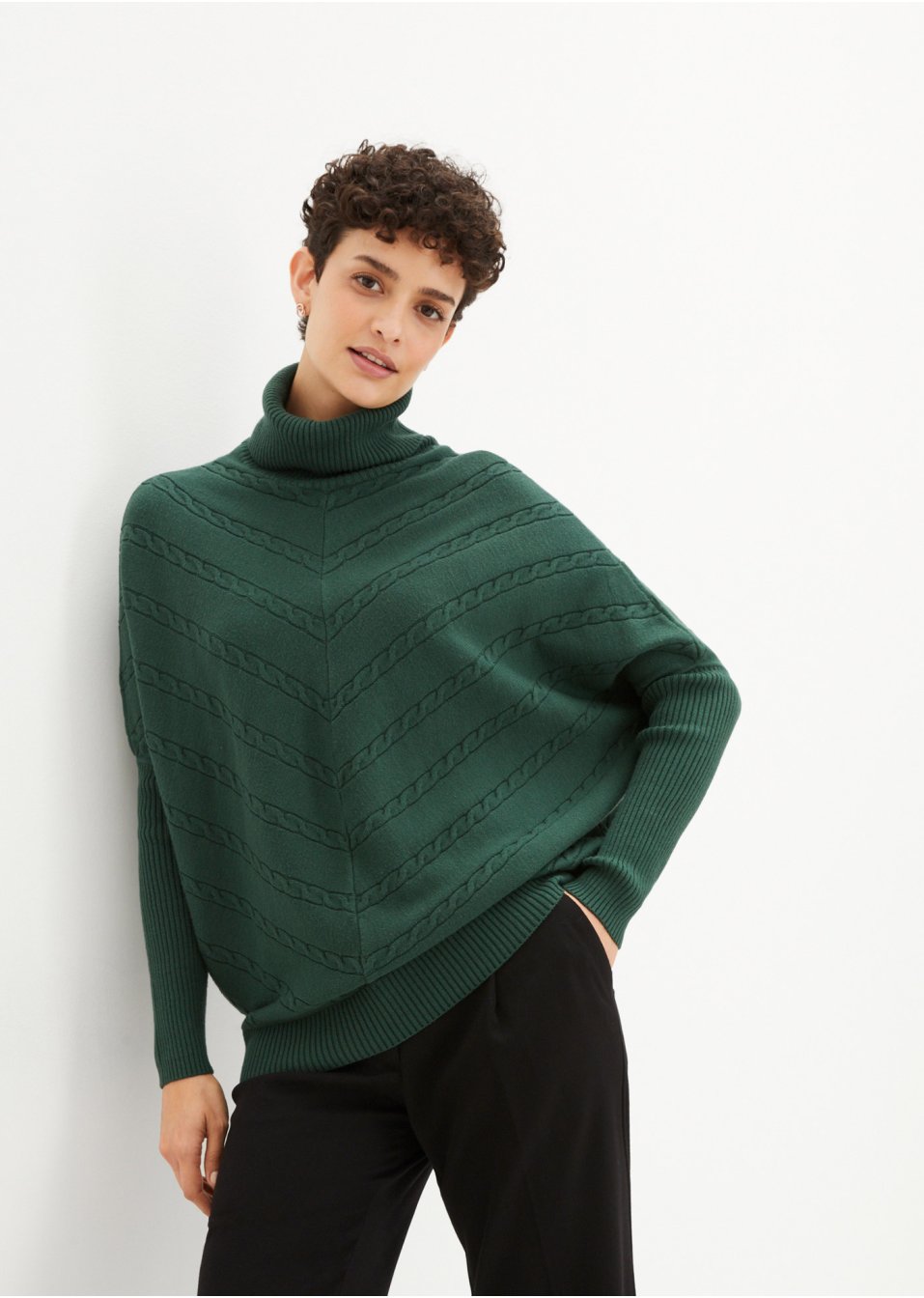 Pull col roulé