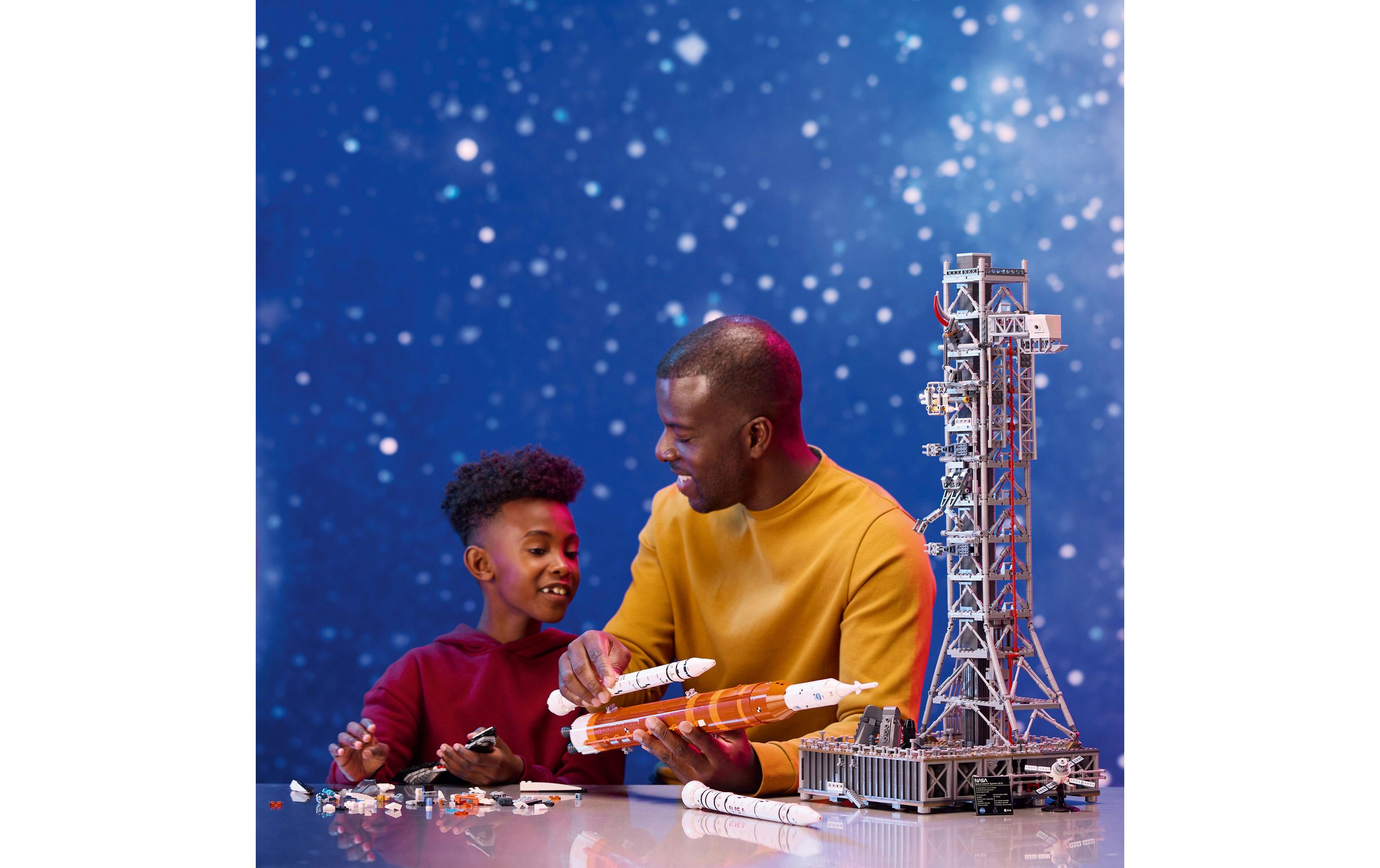 Icons NASA Artemis Startrampe 10341<br>NASA Space Launch System ein Bauset für Erwachsene