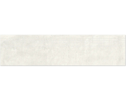 Traptrede van porselein, industrieel wit lappato, 29,5 cm x 120 cm x 0,93 cm, R10 B