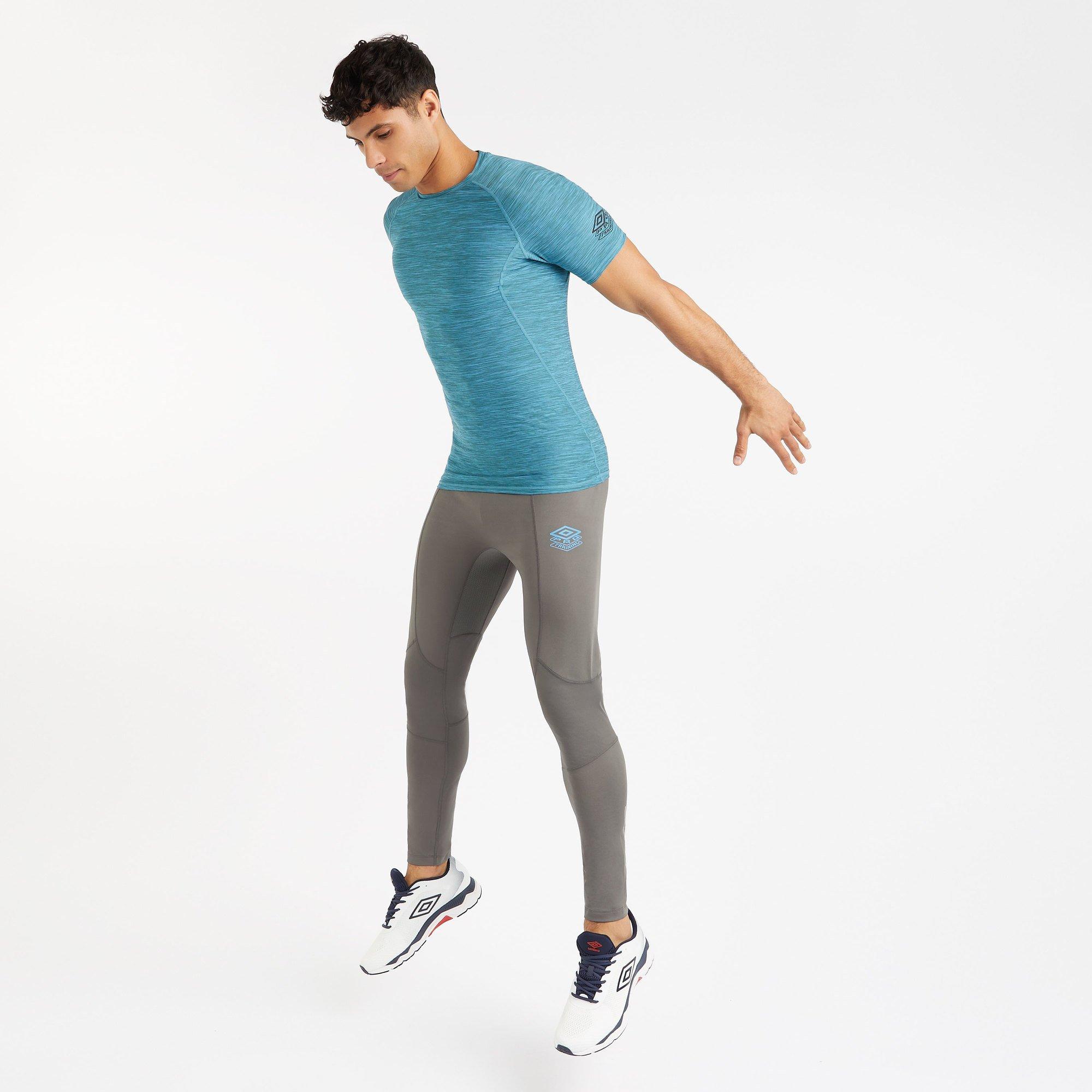 Umbro Pro Training Elite Baselayer Base Layer Top Mens