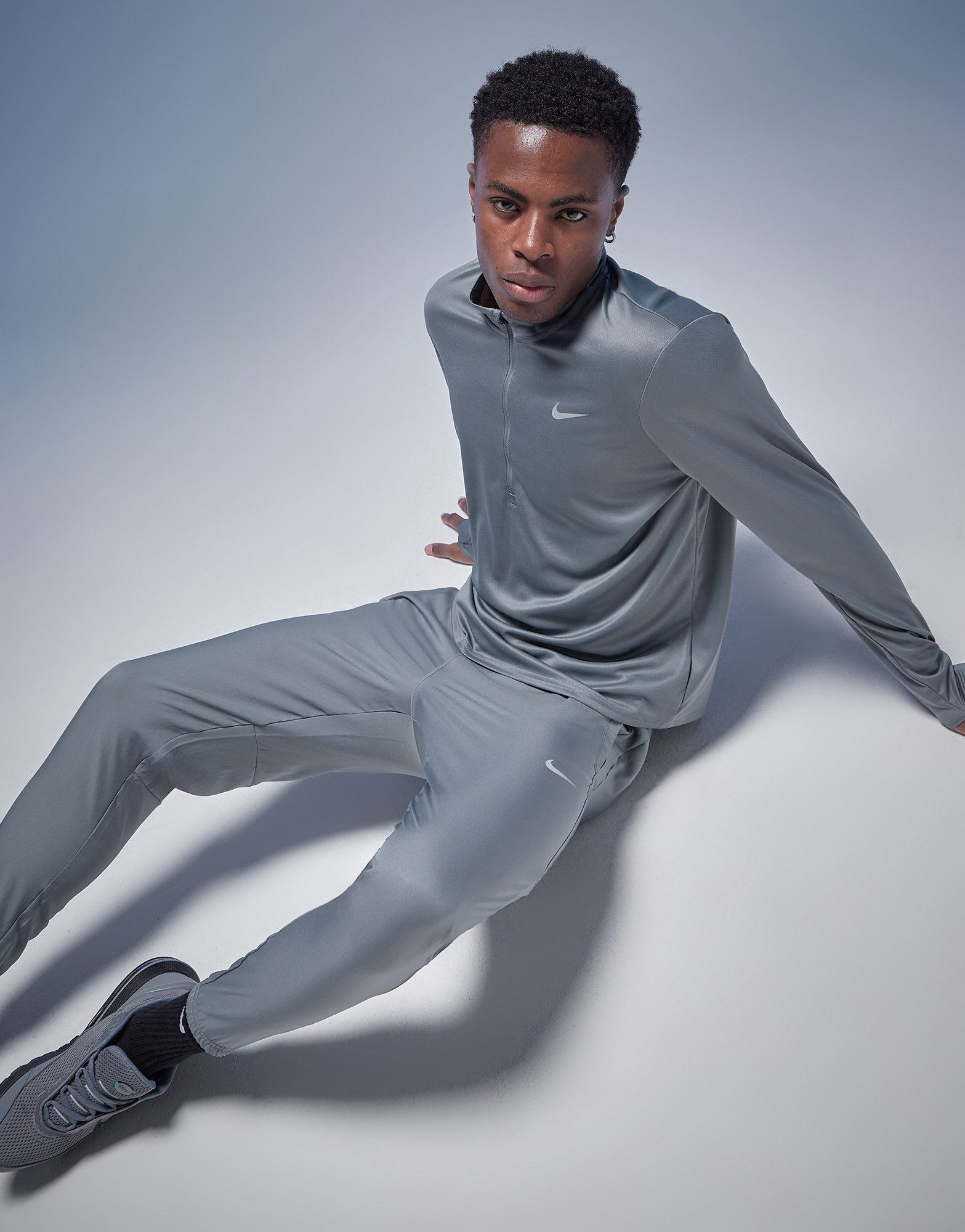 Nike Challenger Woven Track Pants