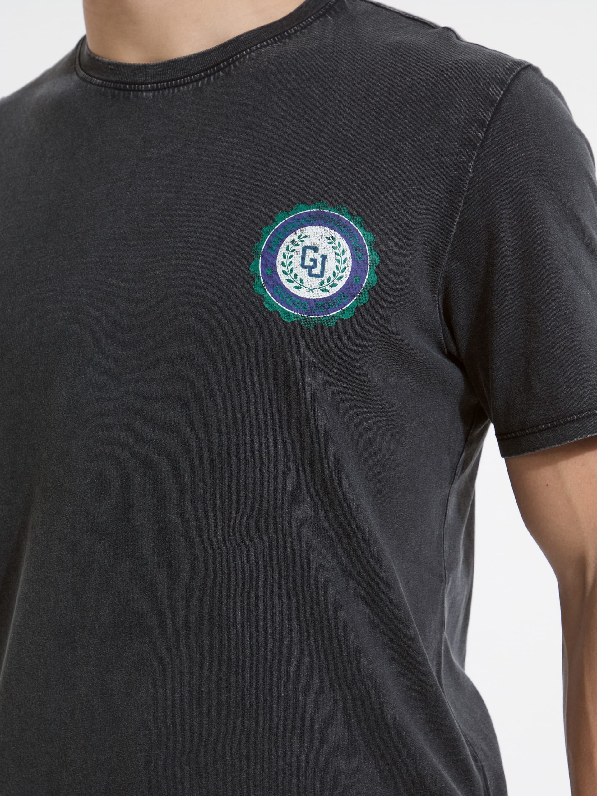 Camiseta Slim com Logo