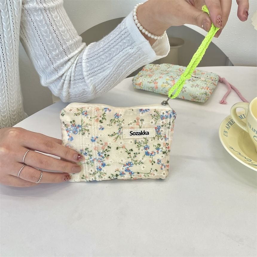Bitabis - Letterapplicatie Bloemenstof Make-uptas / Etui