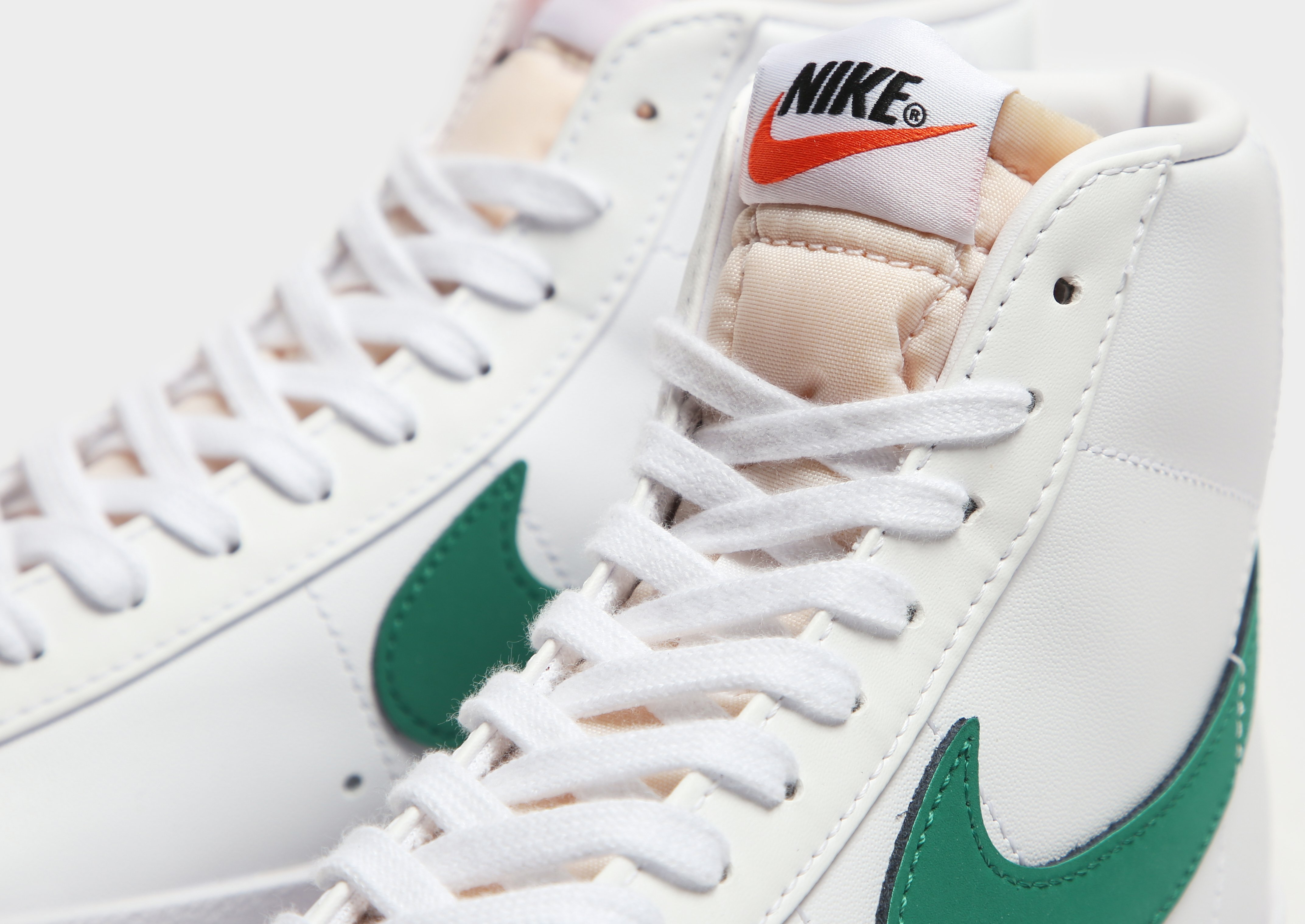 Nike Blazer Mid '77 Femme