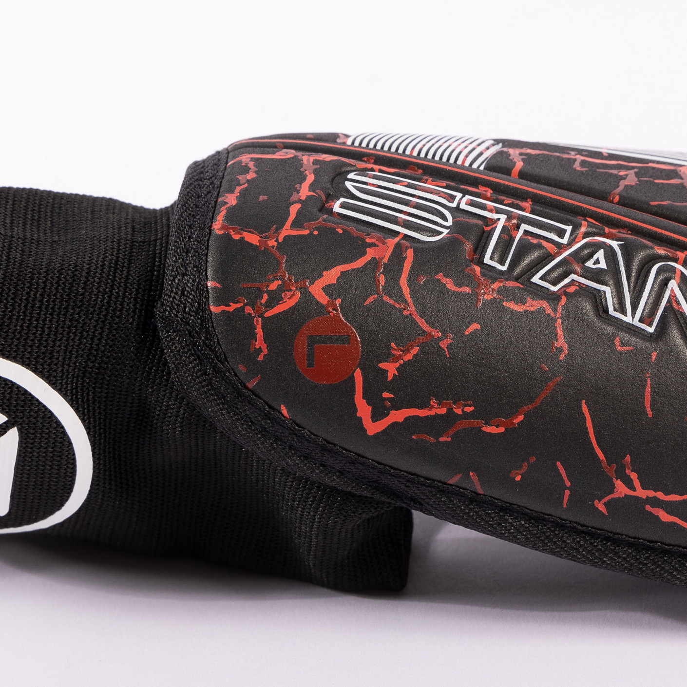Stanno Pro Guard II Scheenbeschermers Zwart Rood Wit