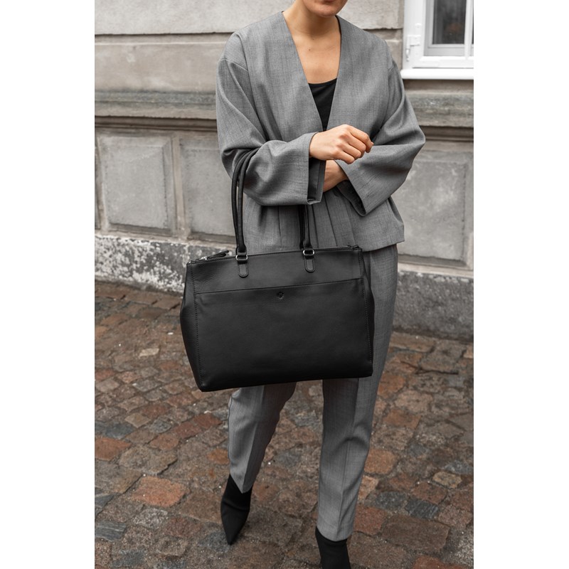 Aura<br>Arbejdstaske Trafford 15