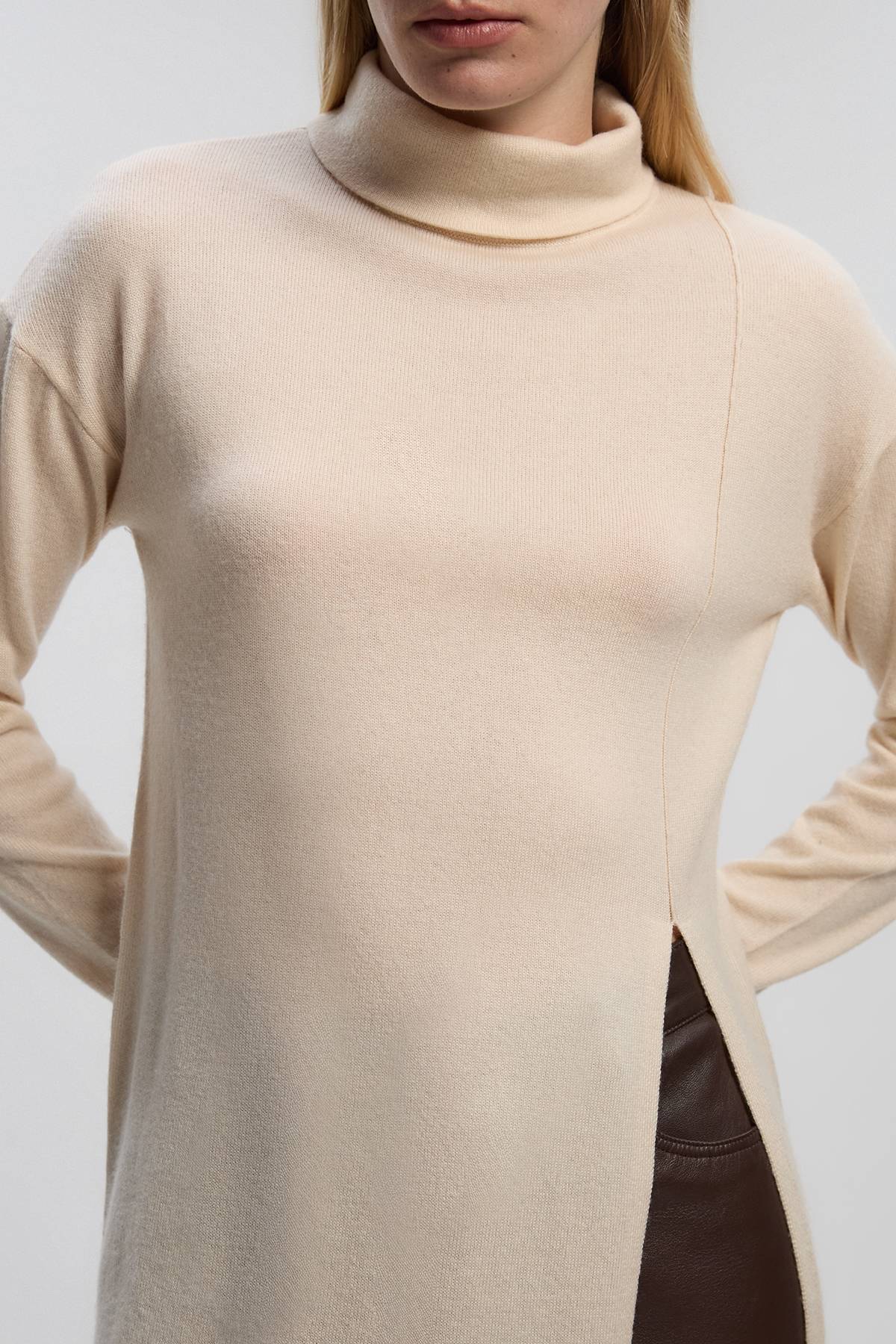 KarenMillen Haut en Maille Longue à Fente Profonde Mélange Cachemire