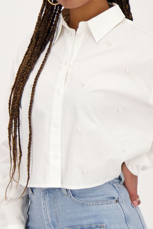 Witte cropped blouse met parels