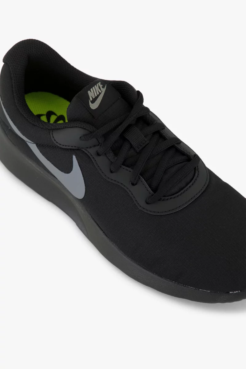 Nike Tanjun Refine Damen Sneaker