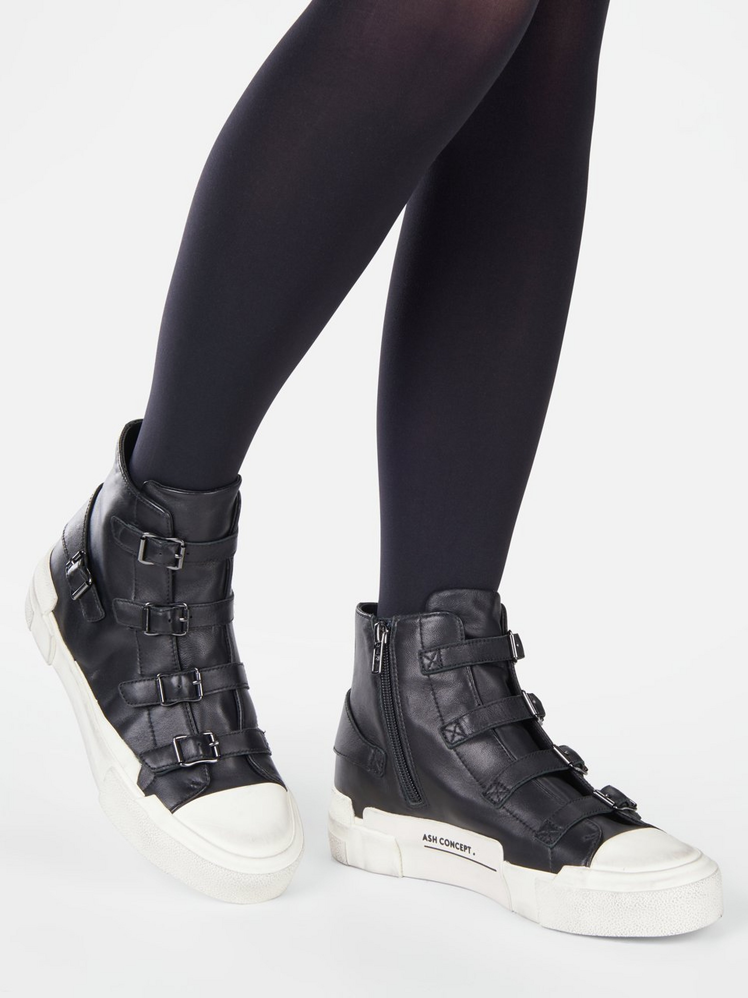 Sneaker